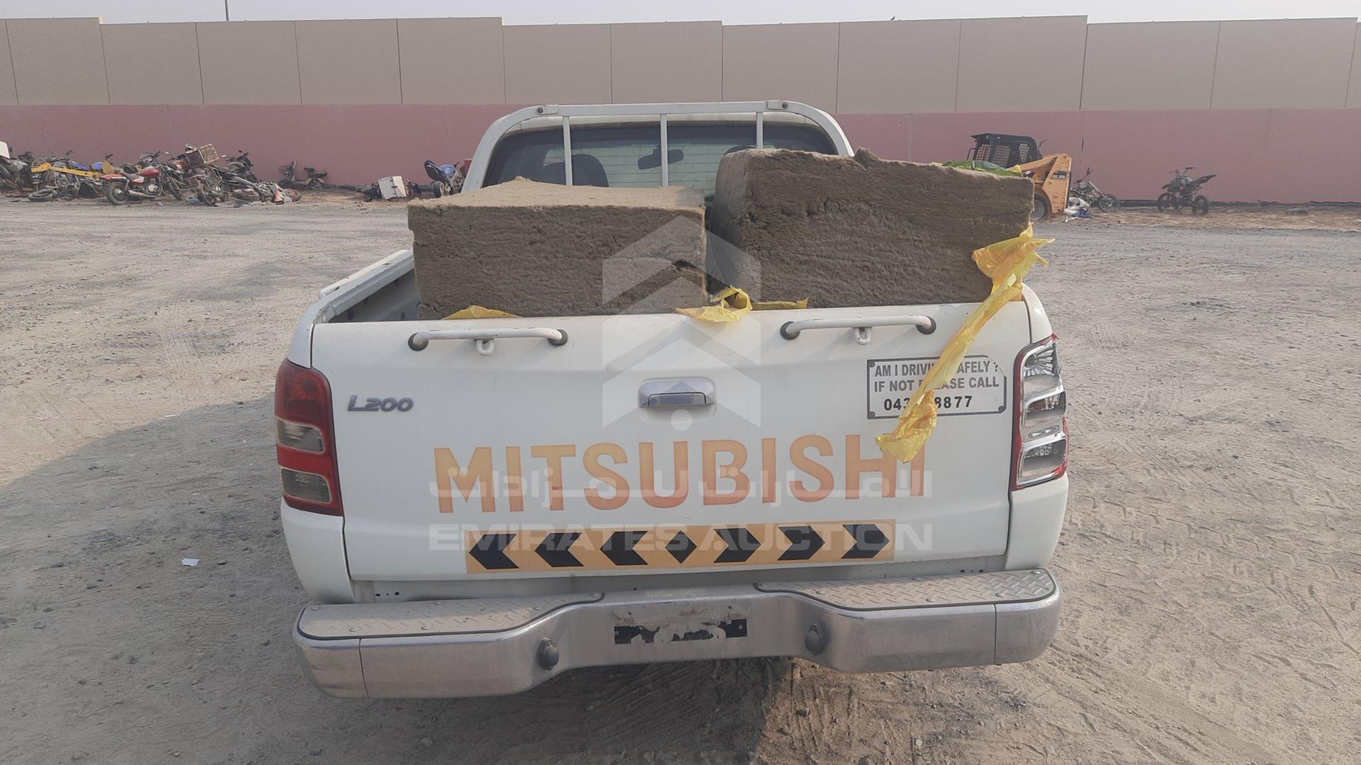 2016 MITSUBISHI L 200 VIN: MMBJNKJ40GH007782
