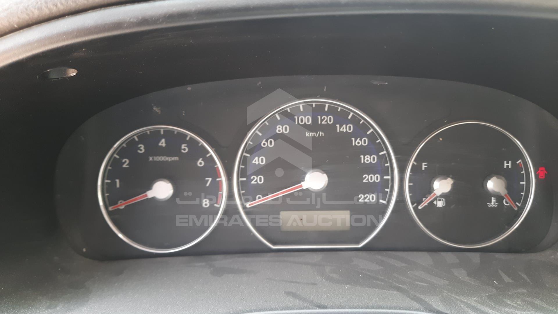 2011 HYUNDAI SANTA FE VIN: KMHSG81B4BU712358