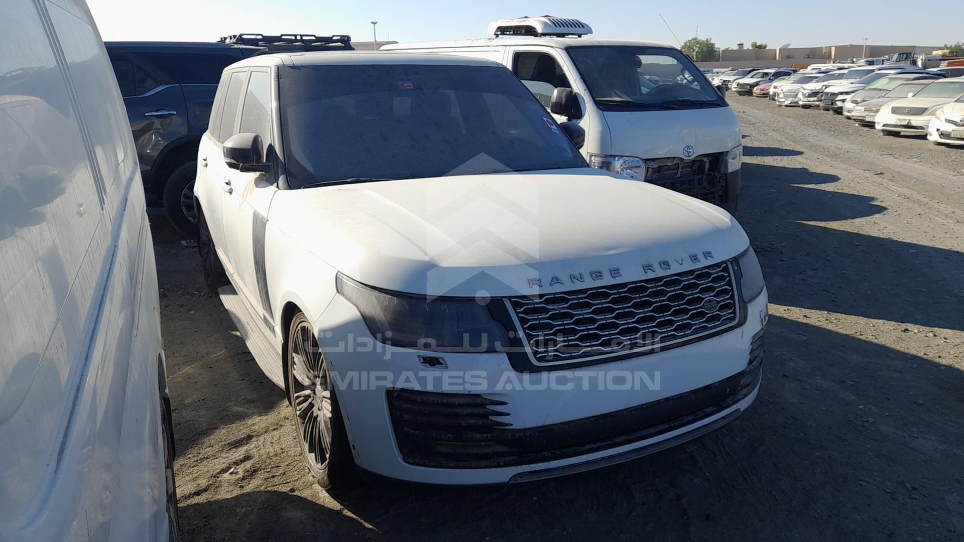 2014 RANGE ROVER VOGUE VIN: SALGA2EFXEA136165