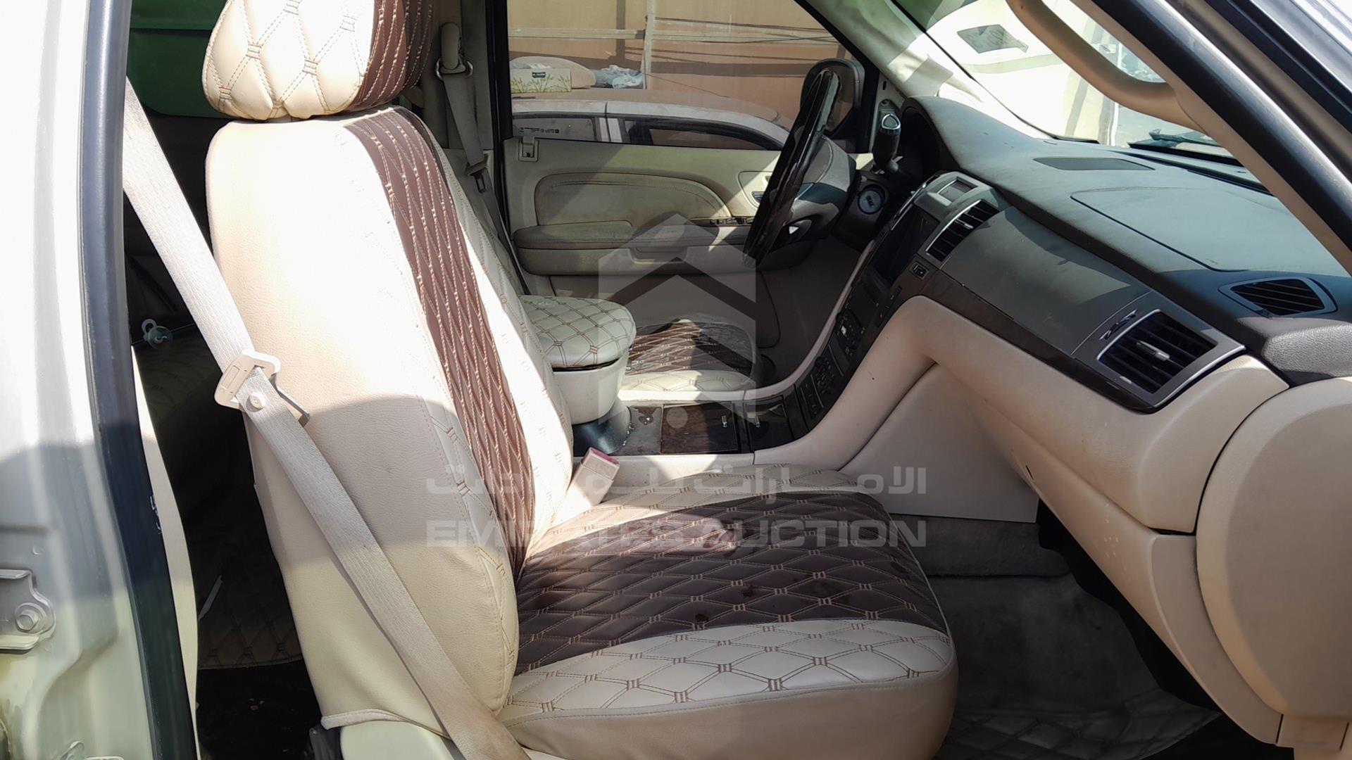 2007 CADILLAC ESCALADE VIN: 1GYFK63867R375058