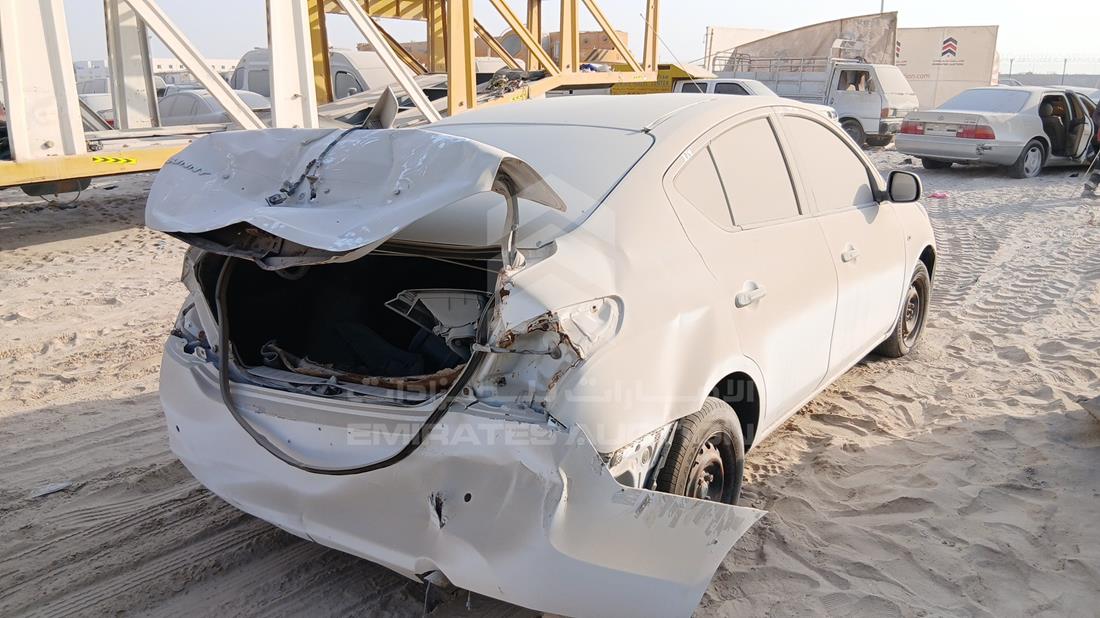 نيسان صني 2012 — الزاوية الخلفية اليمنى — صورة 8