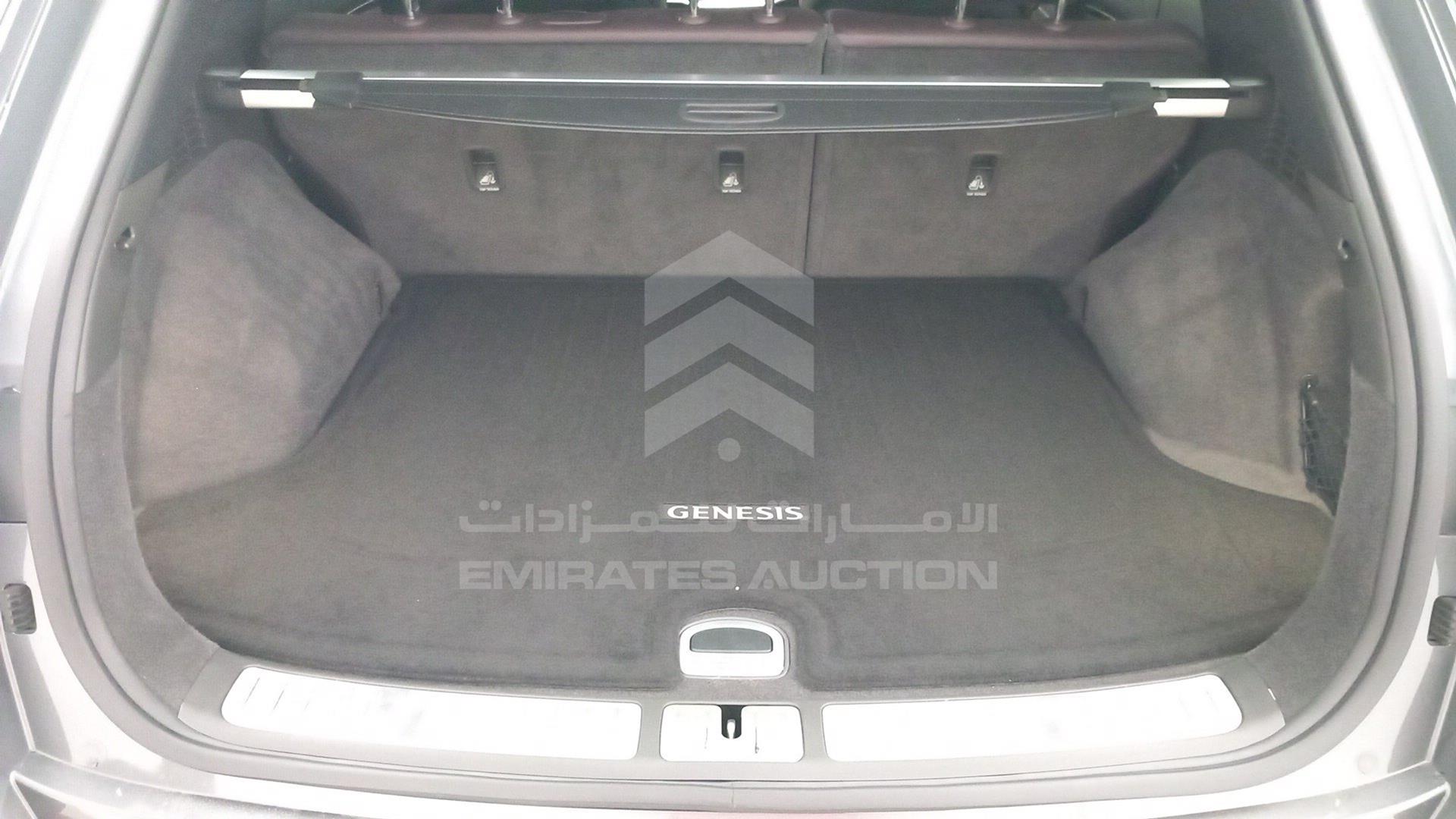 2022 GENESIS GV70 VIN: KMUMADTB6NU070828