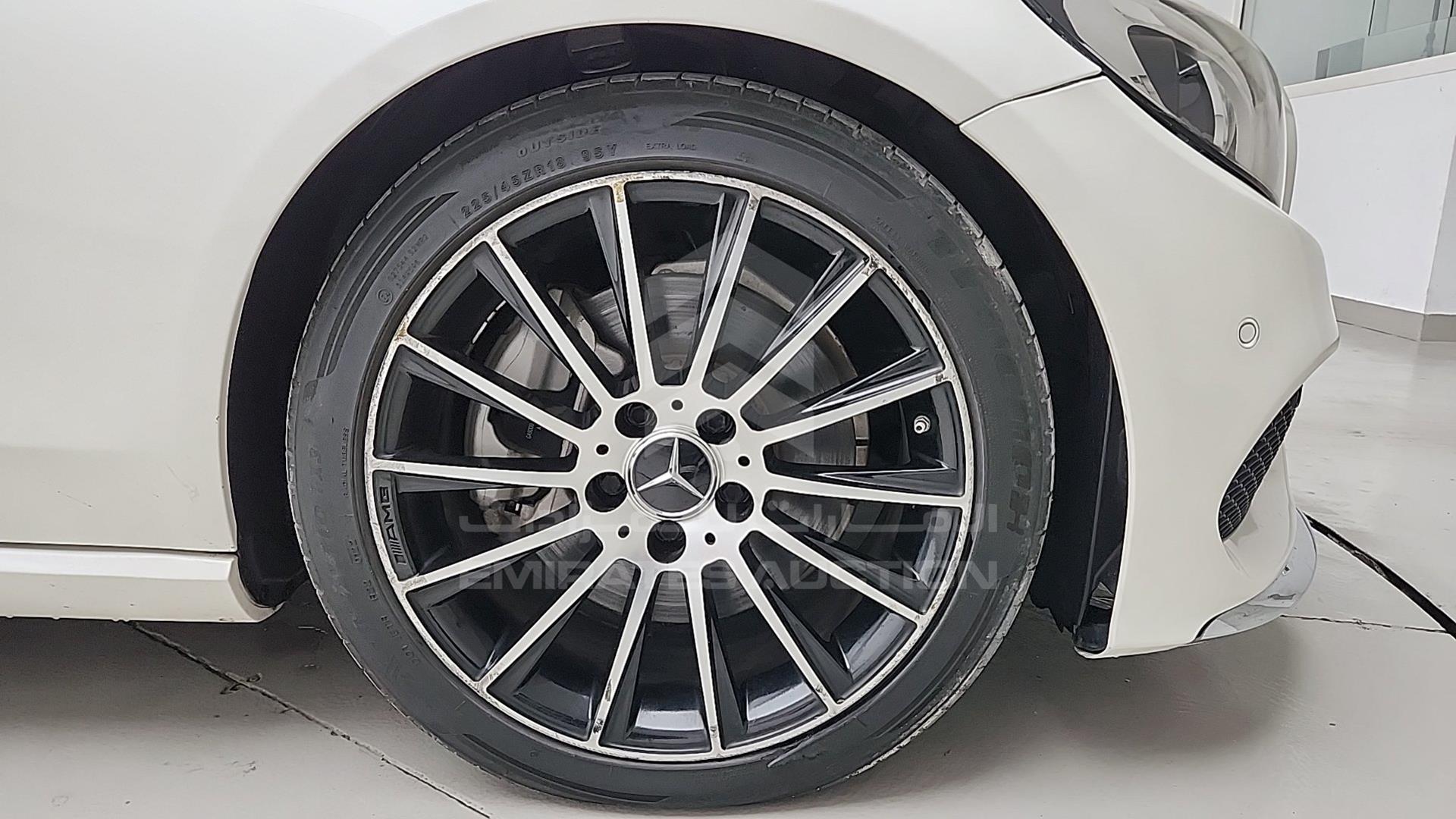 2018 MERCEDES C 300 VIN: WDDWK4KB9JF624409