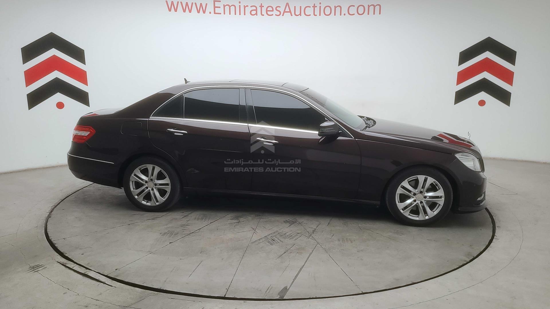 2010 MERCEDES E 300 VIN: WDDHF5EB8AA002993