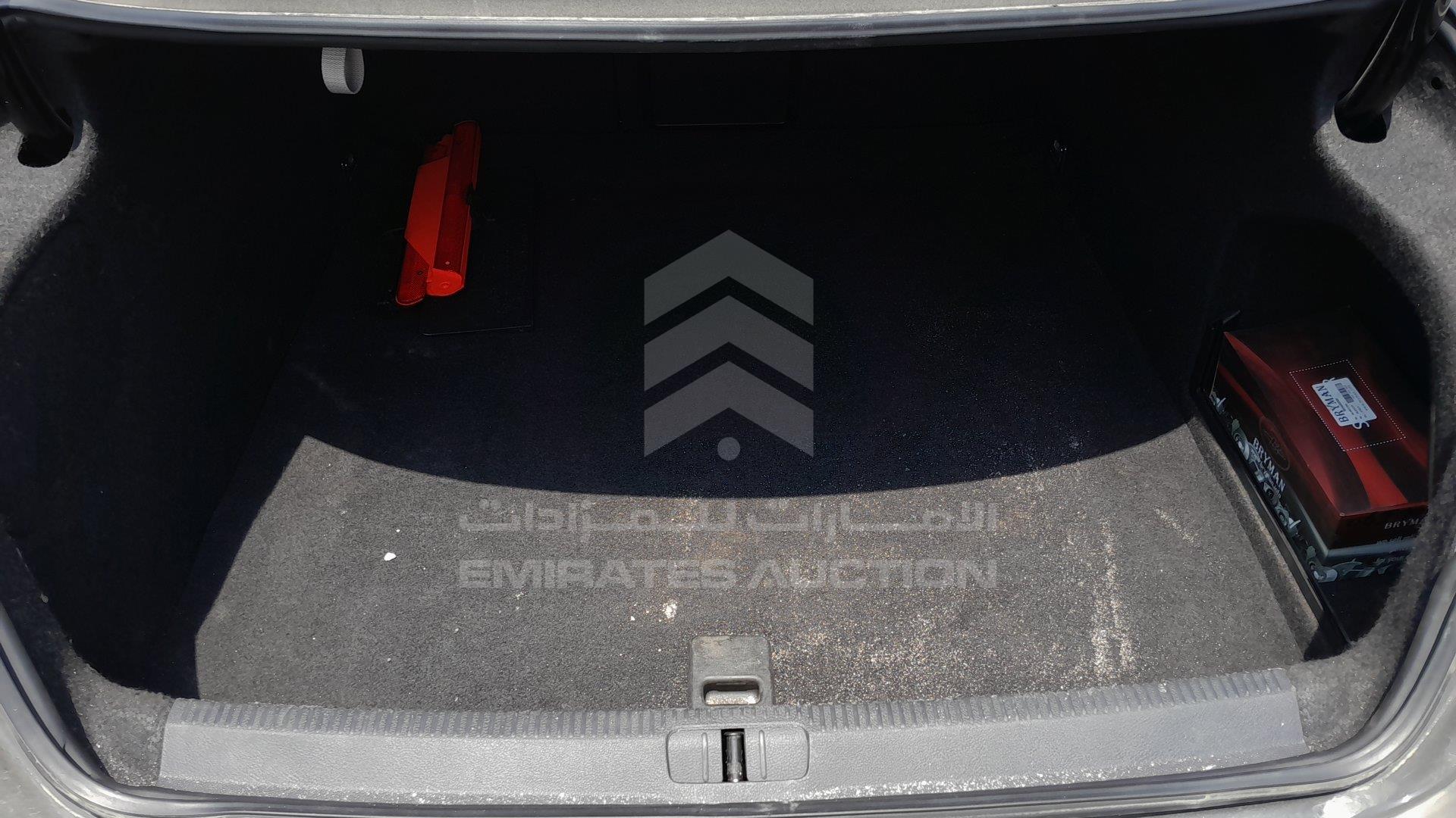 WVWAC23CXBE700272 - 2011 Volkswagen CC - #490230