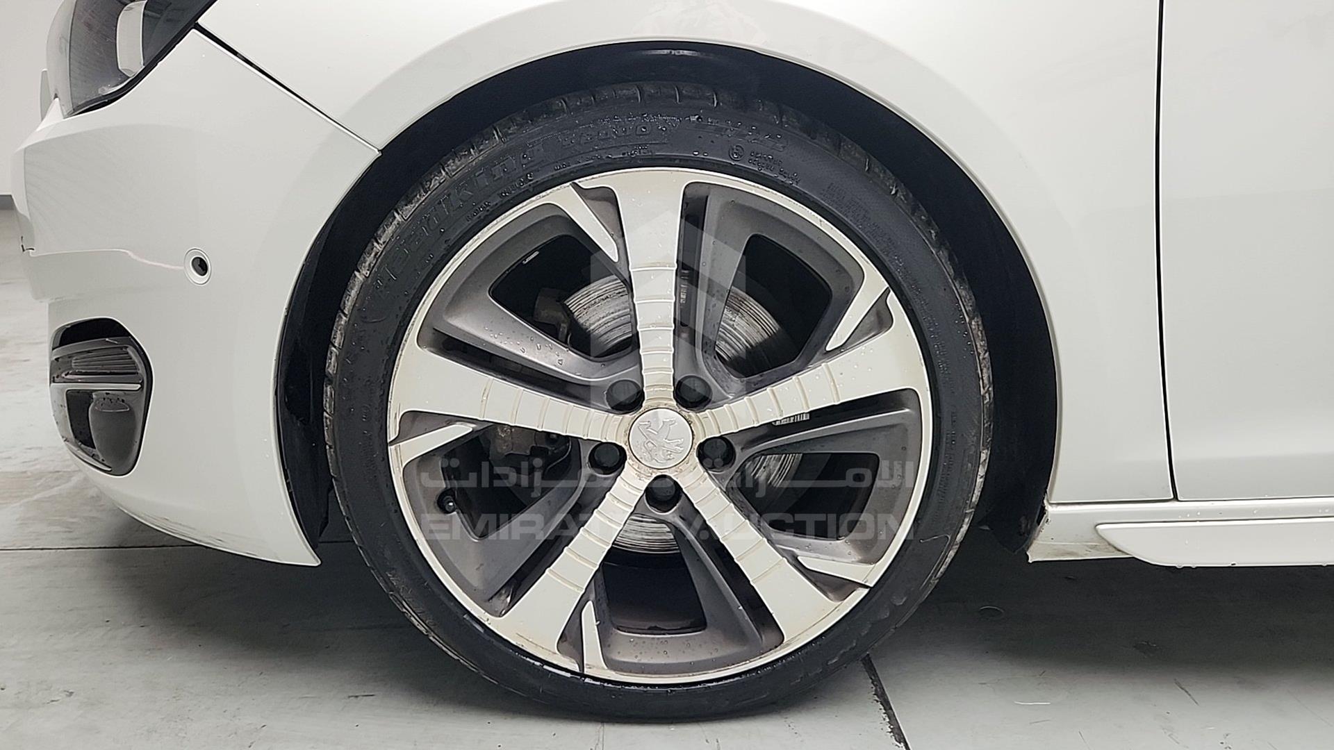 2016 PEUGEOT 308 VIN: VF3L35GY0GS001196