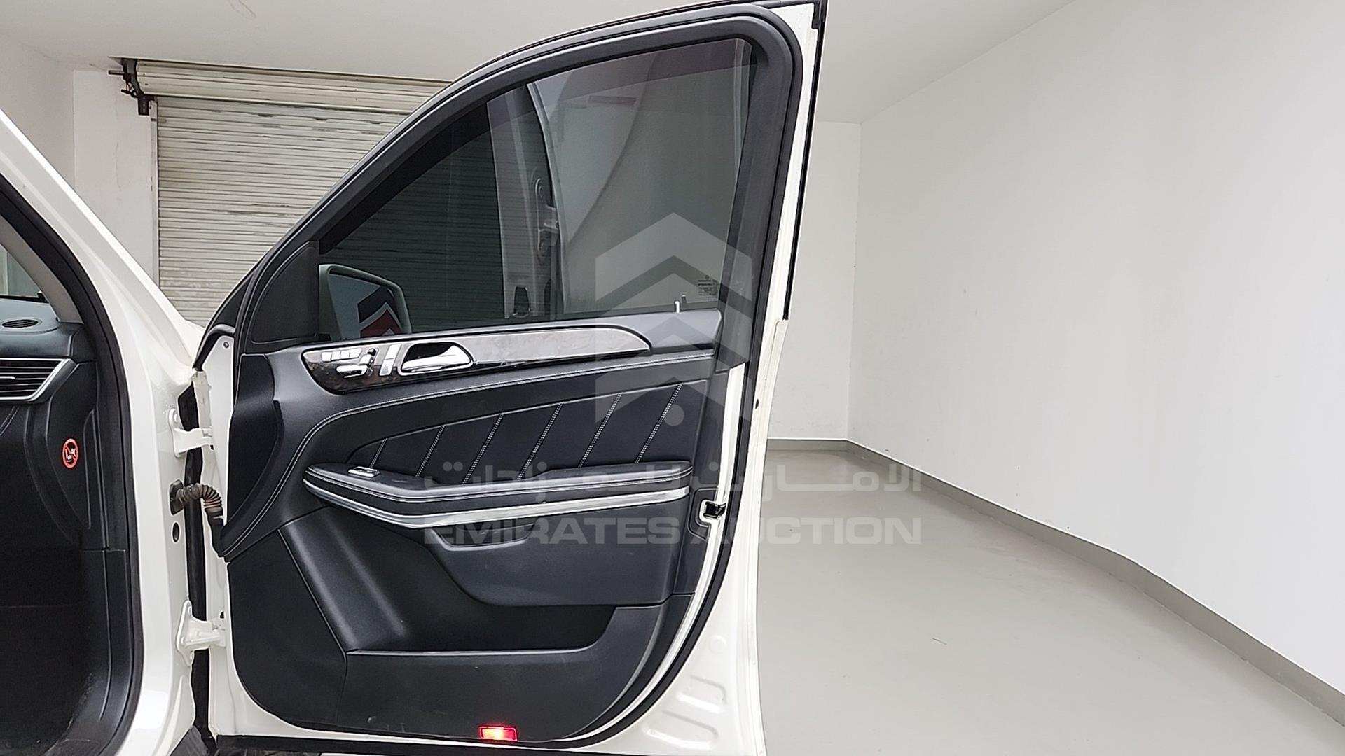 2014 MERCEDES GL 550 VIN: WDC1668731A260387