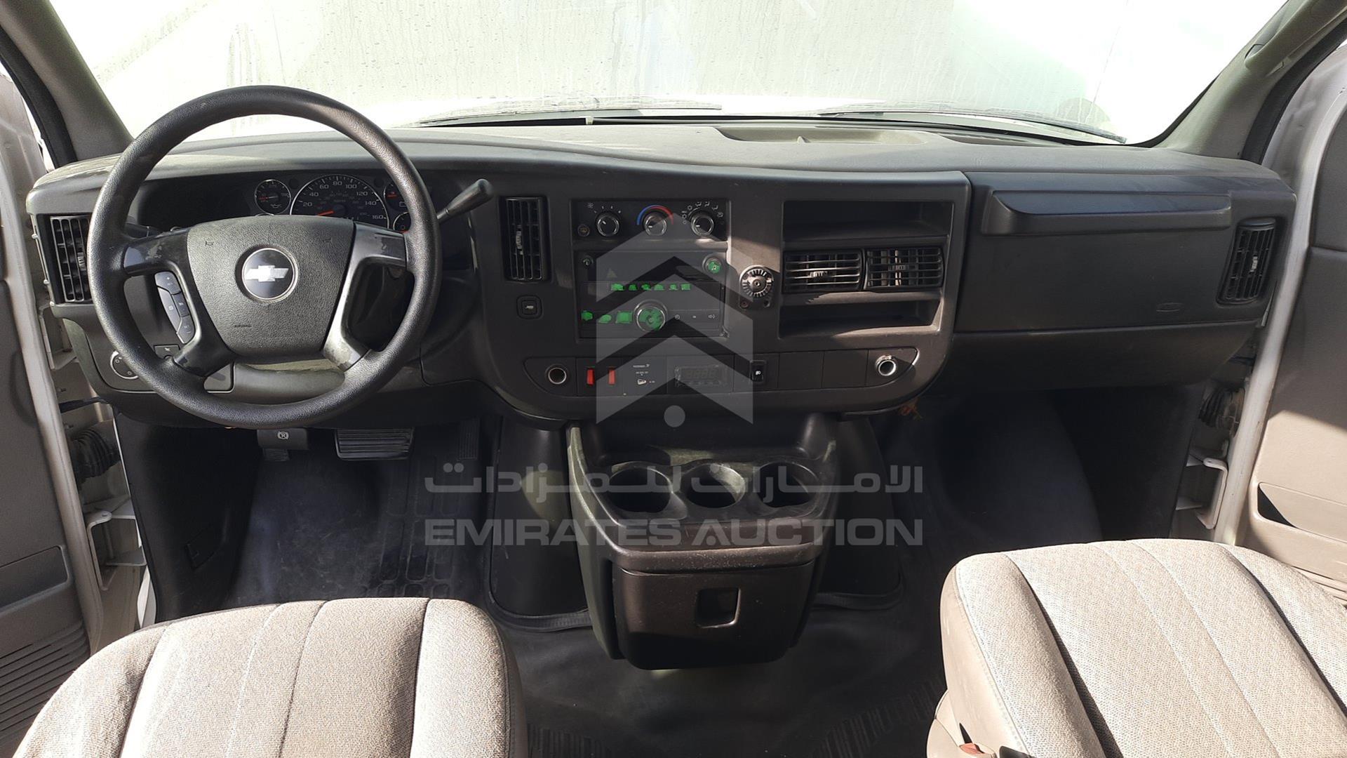 2008 CHEVROLET EXPRESS VIN: 1GCGG29K581113538