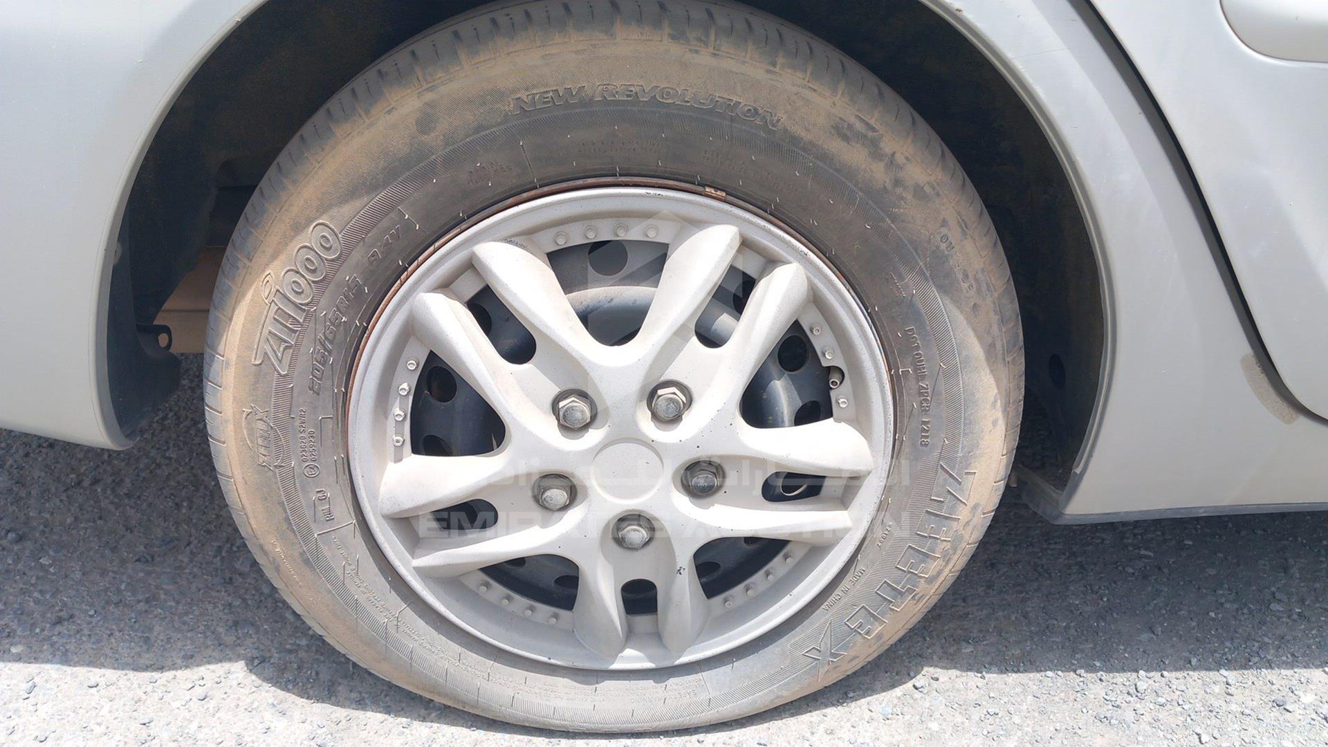 2004 TOYOTA CAMRY VIN: 4T1BE32K54U918671