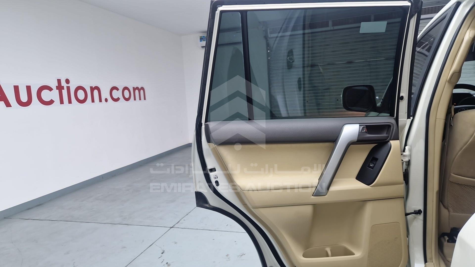 2016 TOYOTA PRADO VIN: JTEBU3FJ2GK112629