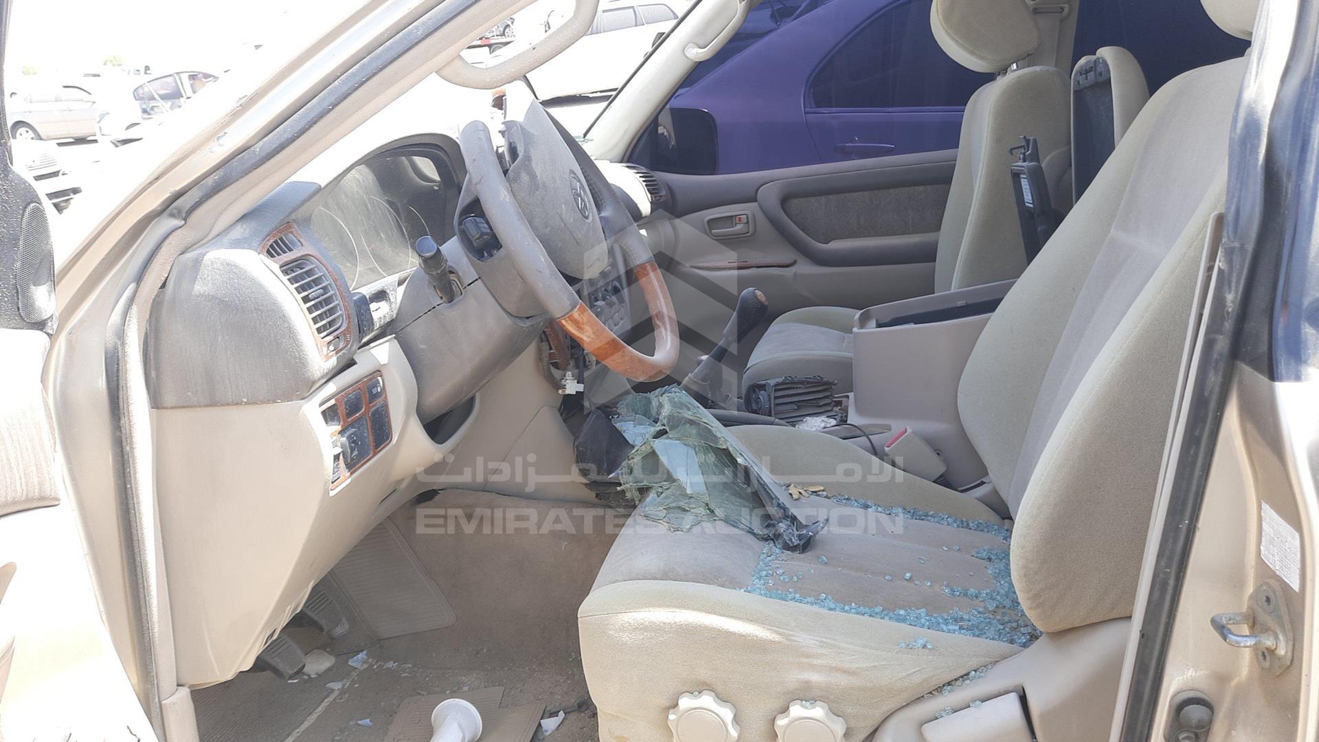 2006 TOYOTA LAND CRUISER VIN: JTEHT05J662084913