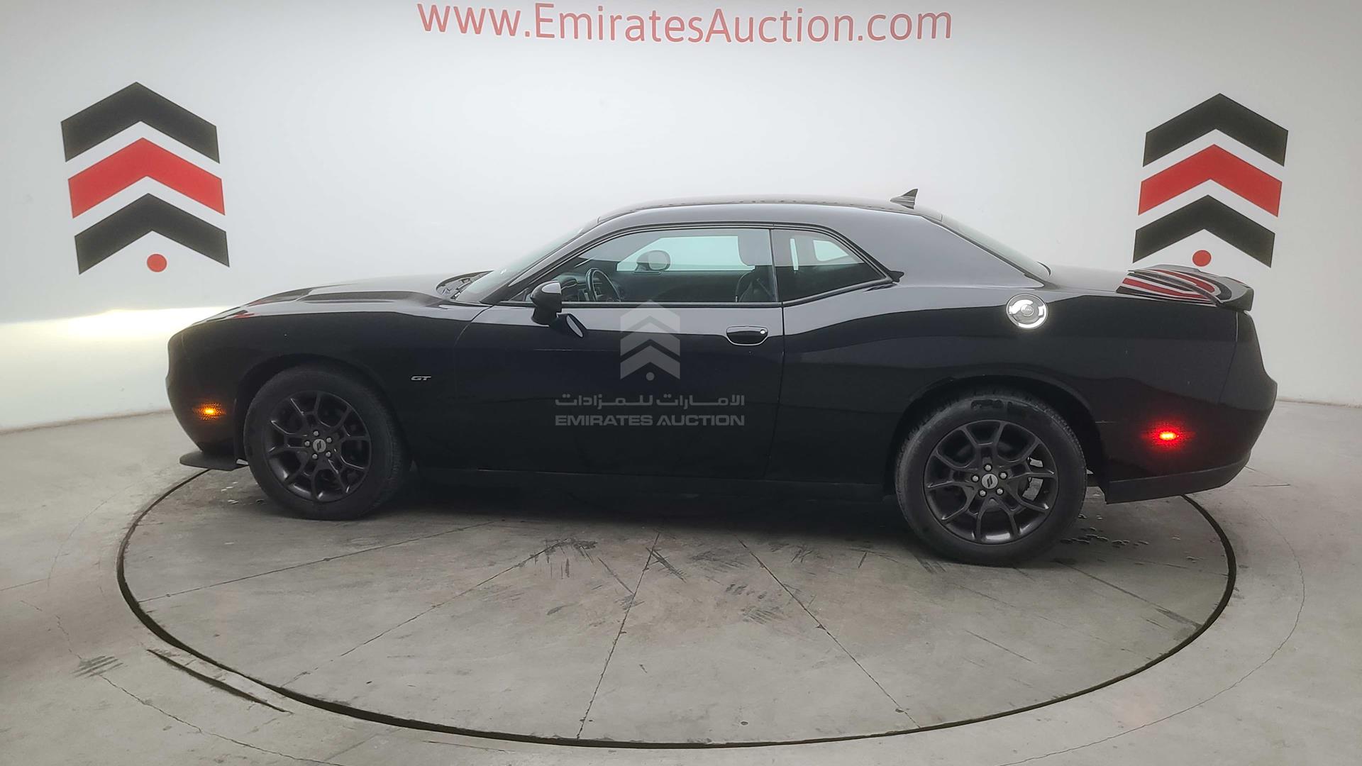 2018 DODGE CHALLENGER VIN: 2C3CDZGG1JH120724