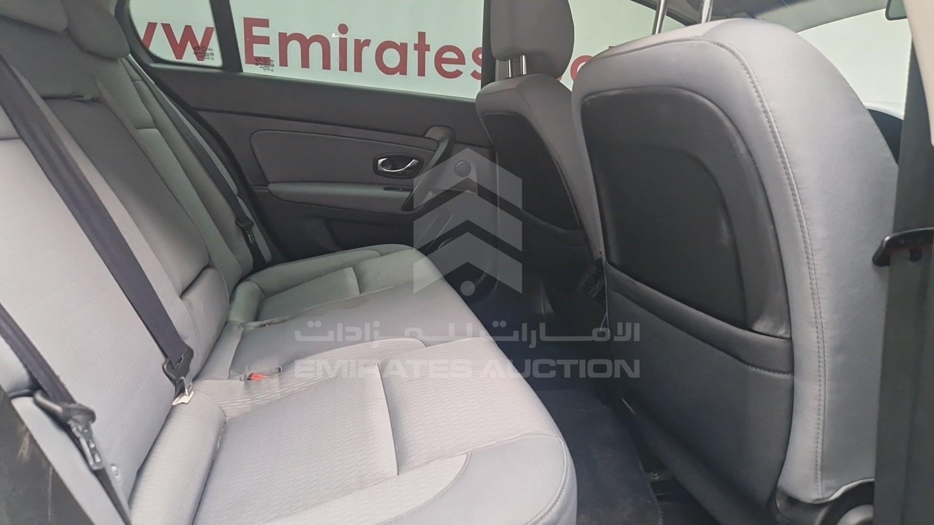 2014 RENAULT SAFRANE VIN: VF1ABLCC7EC272331