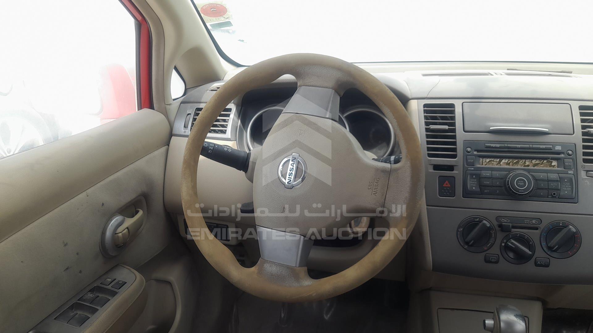 2011 NISSAN TIIDA VIN: 3N1BC1C64BK218379