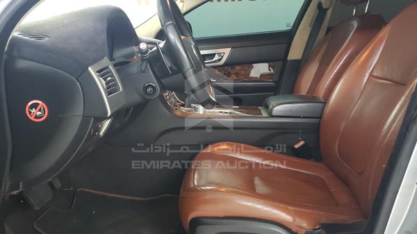 Jaguar XF 2011 SAJAA07D8BFR97003 Image 4