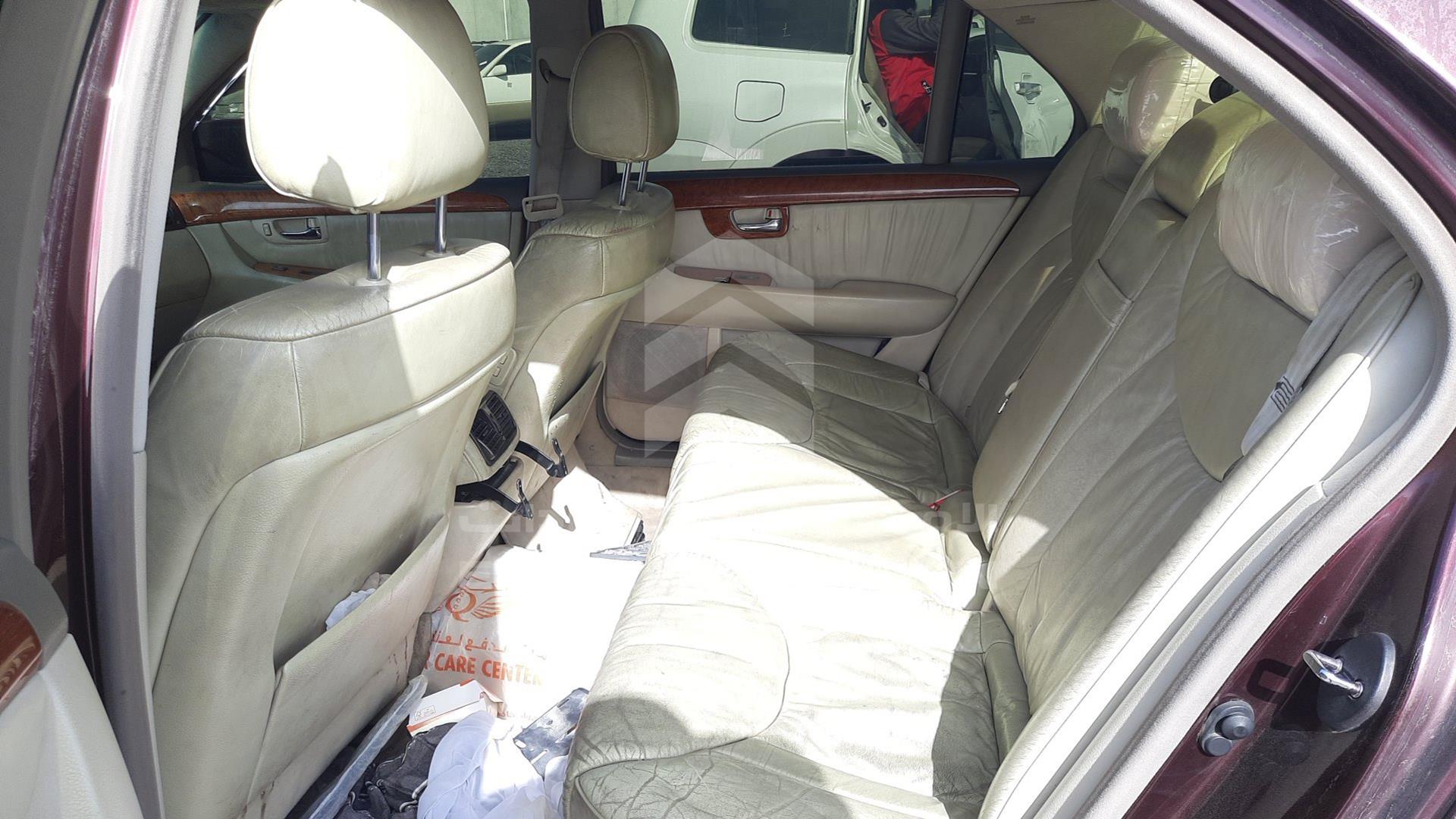 2001 LEXUS LS 430 VIN: JTHBN30F310038094
