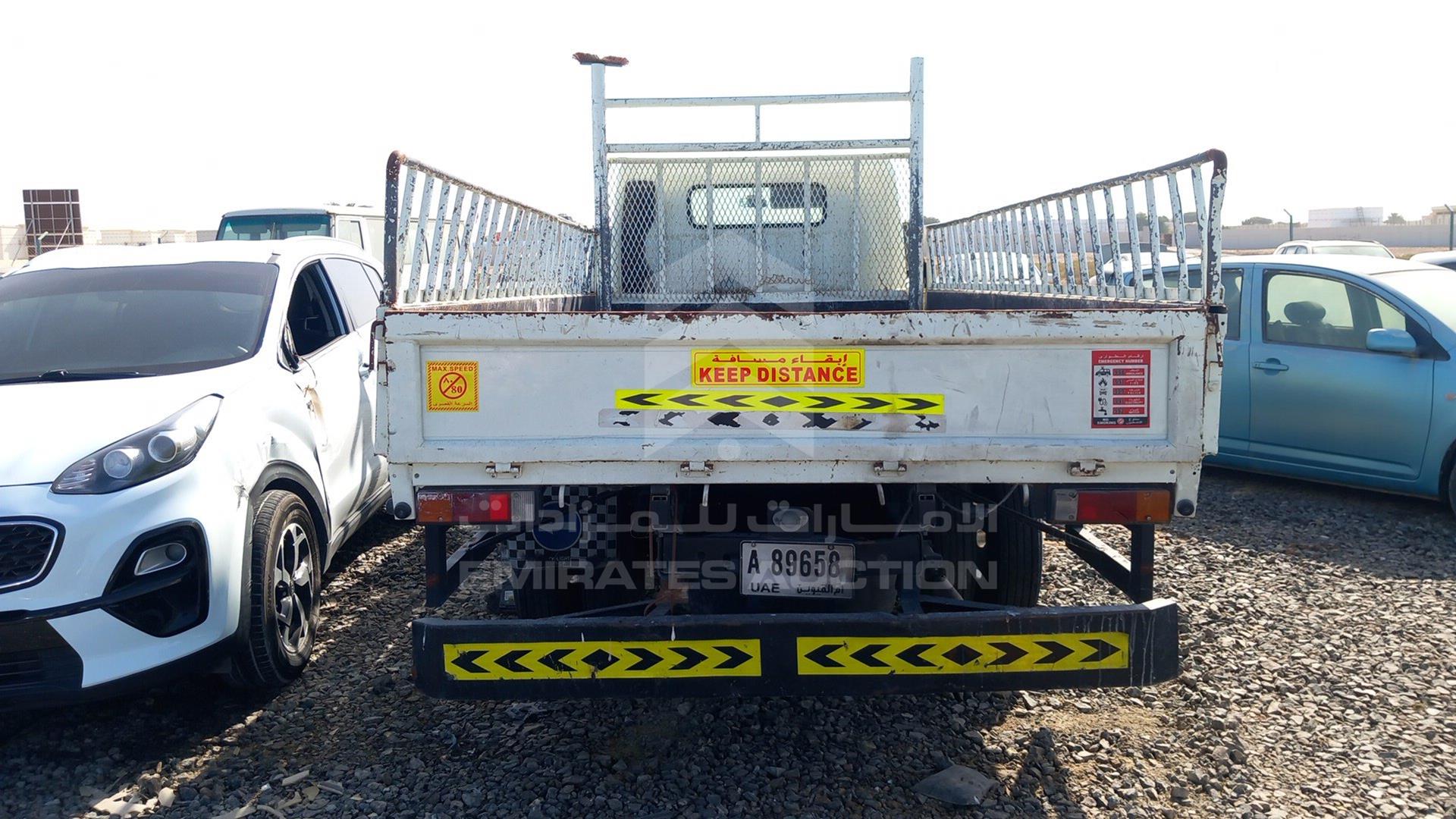 2015 MITSUBISHI CANTER VIN: JL7B6E1PXFK022037