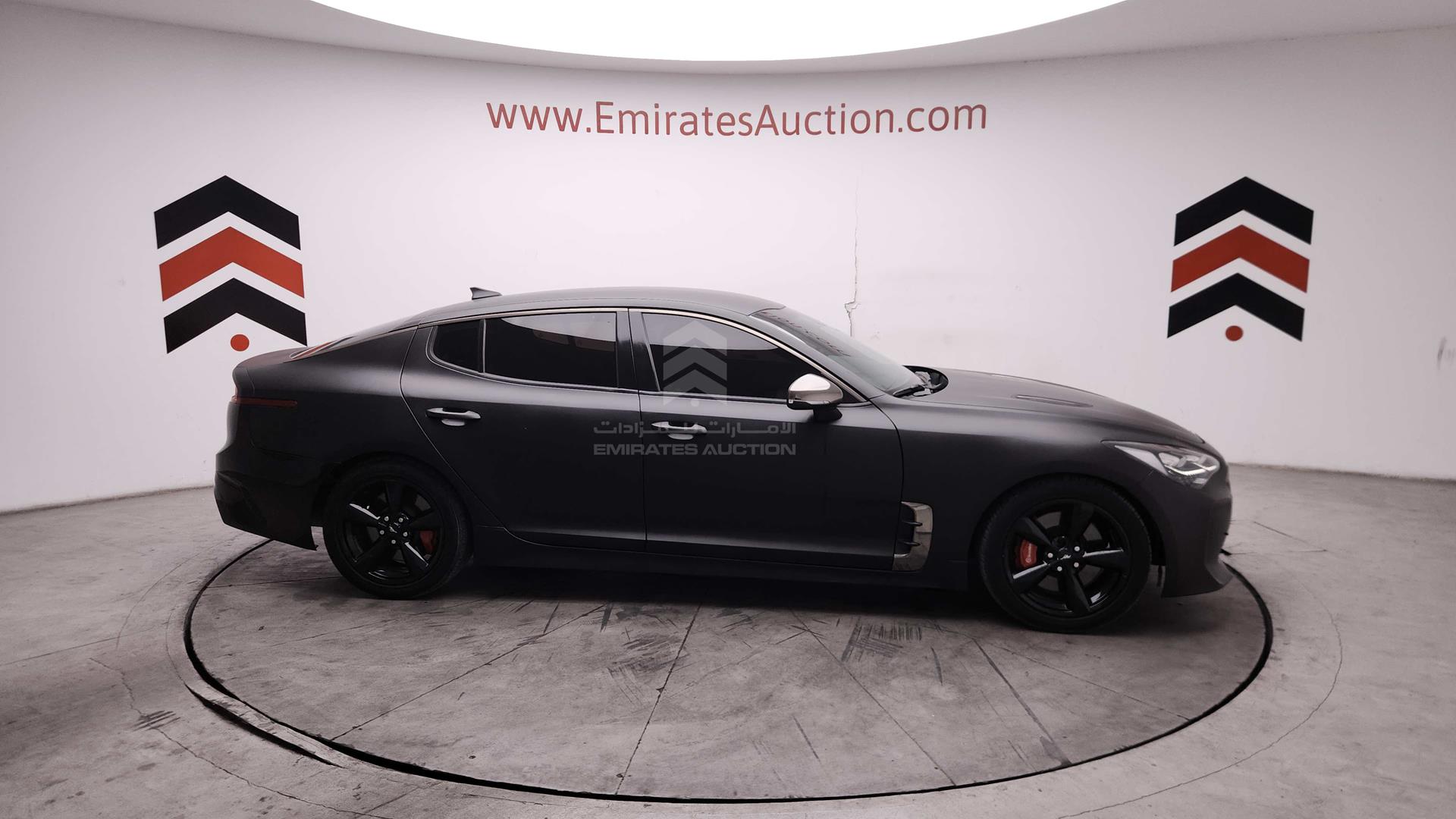 2019 KIA STINGER VIN: KNAE35LC3K6051537