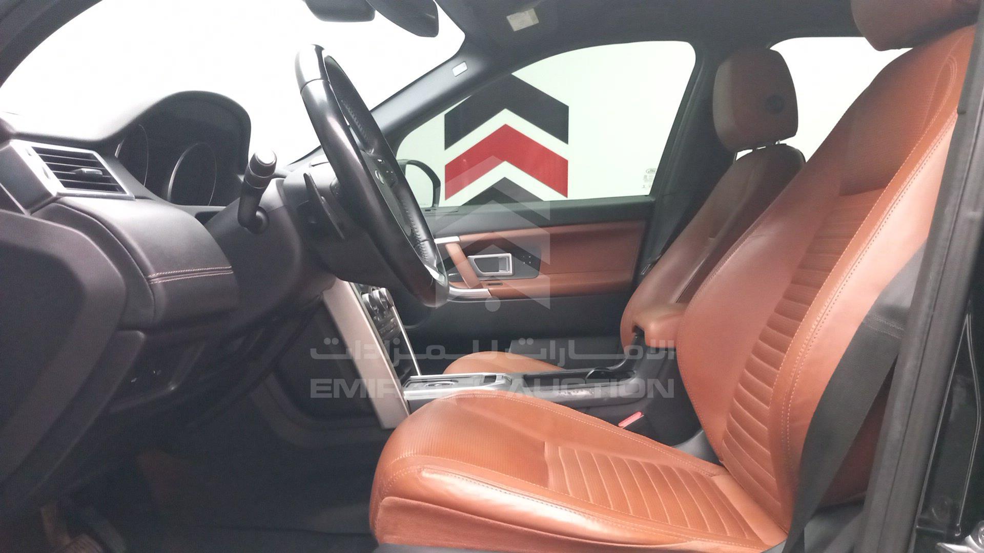 2016 LAND ROVER DISCOVERY VIN: SALCA2BG3GH585029