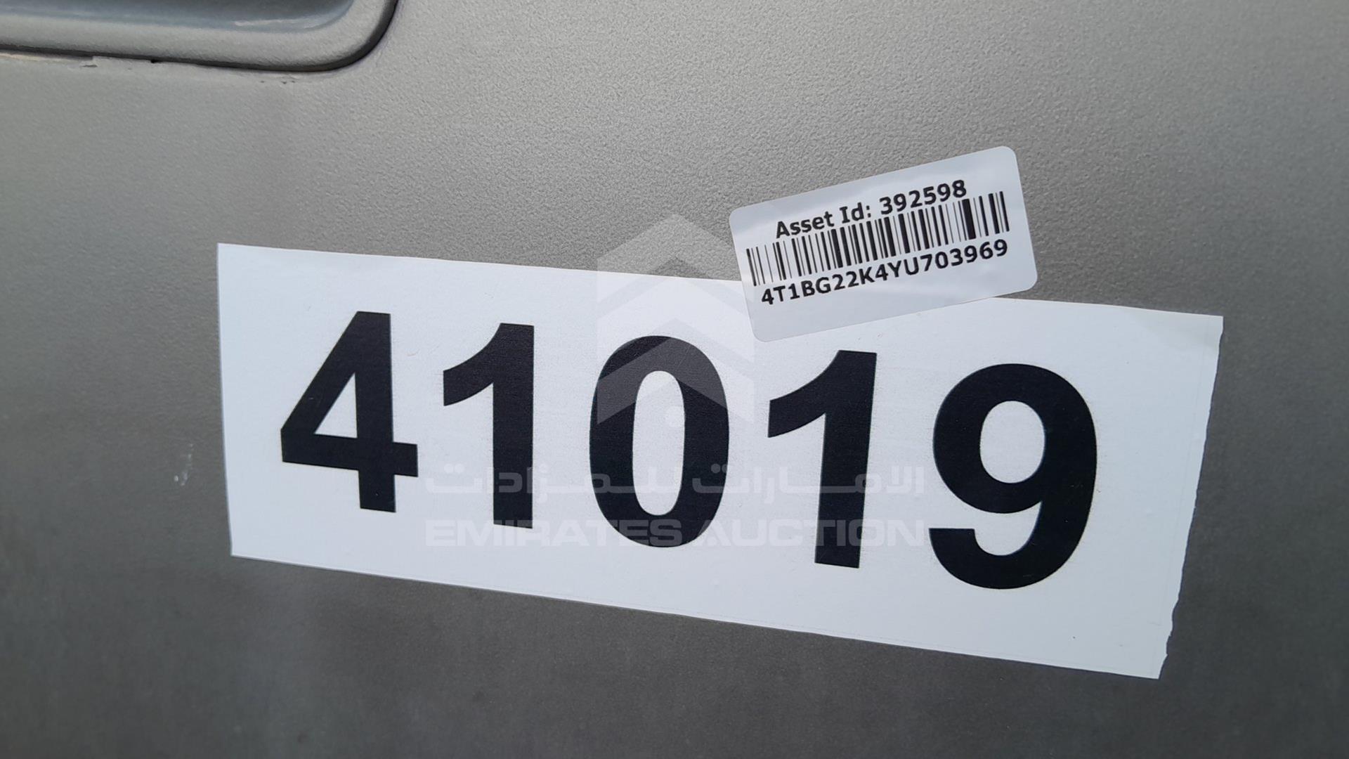 2000 TOYOTA CAMRY VIN: 4T1BG22K4YU703969