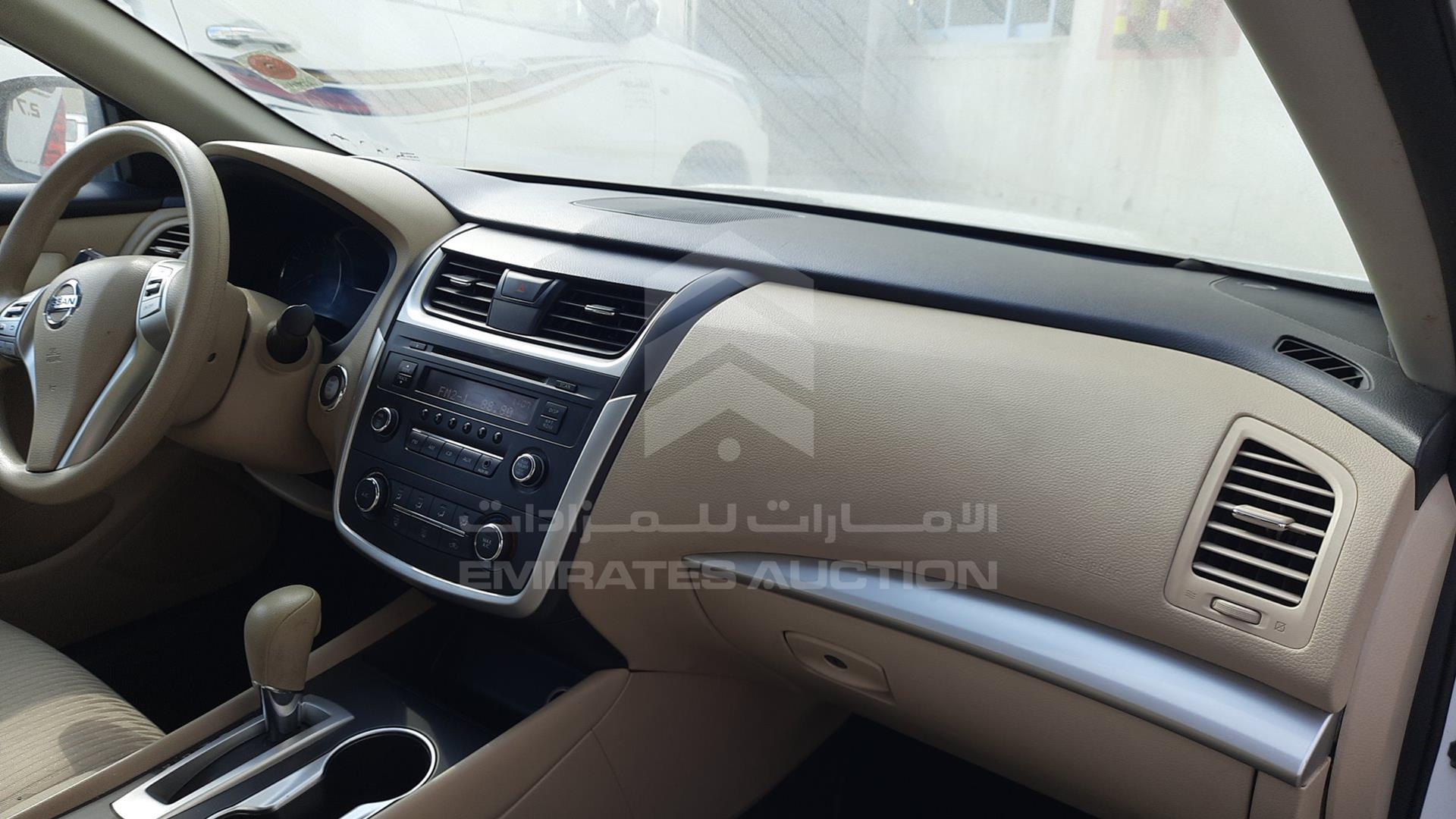 2018 NISSAN ALTIMA VIN: 1N4AL3A98JC274160