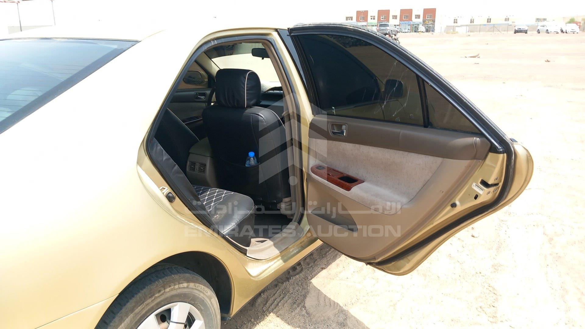 2003 TOYOTA --- VIN: 6T1BE32K63X403261