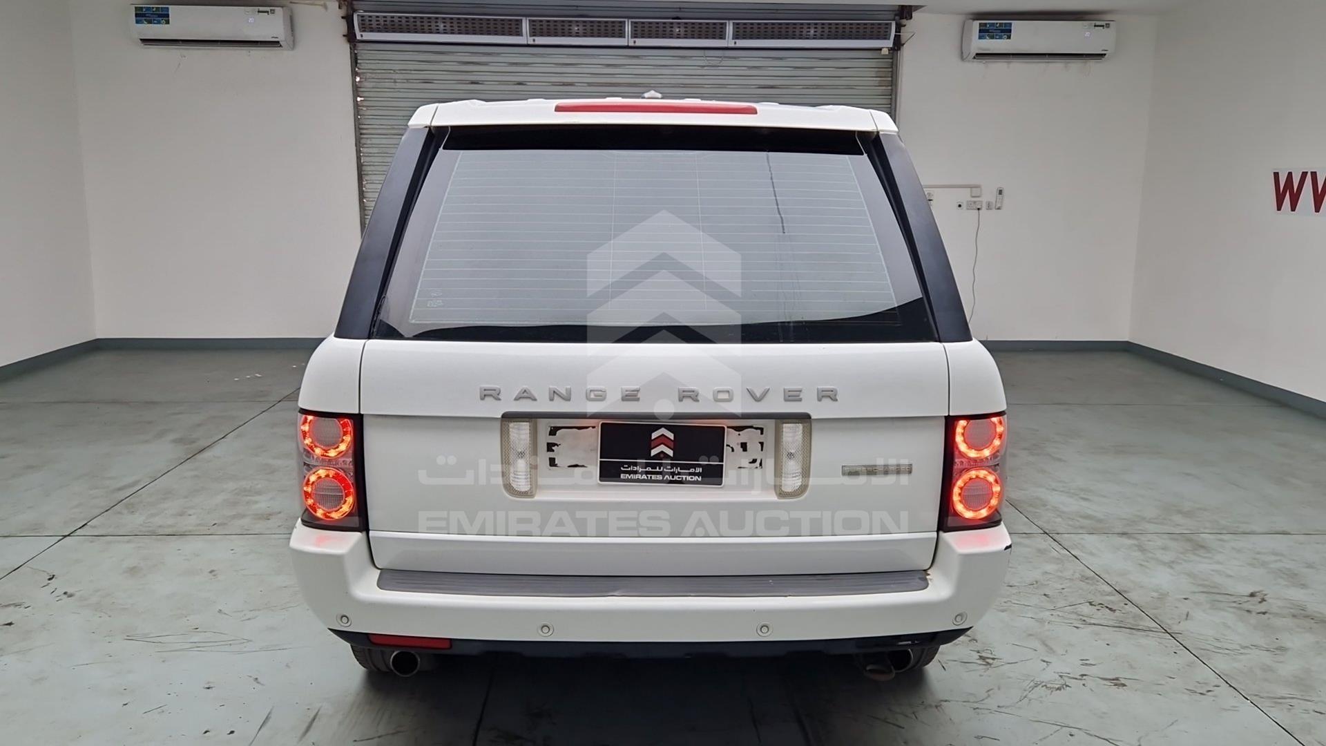 2011 RANGE ROVER VOGUE VIN: SALLMEME4BA337190