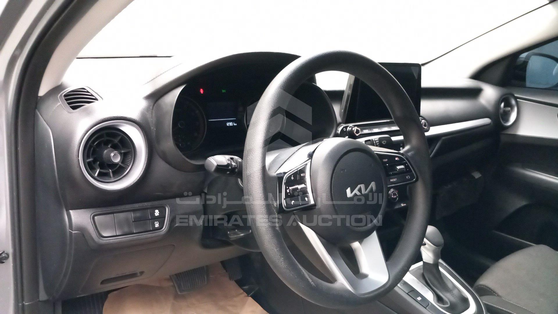 2023 KIA CERATO VIN: KNAF24160P5958371