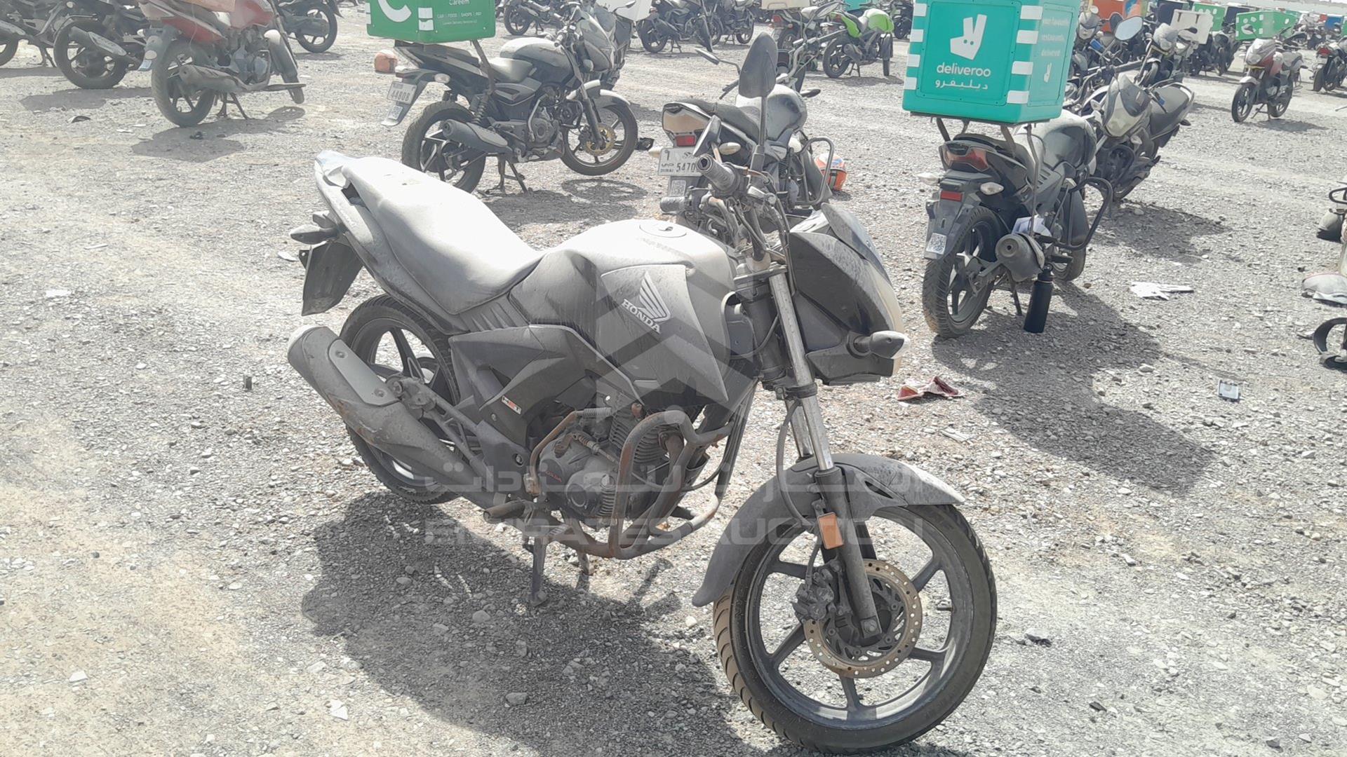 2017 HONDA UNICORN VIN: ME4KC2061H8004818
