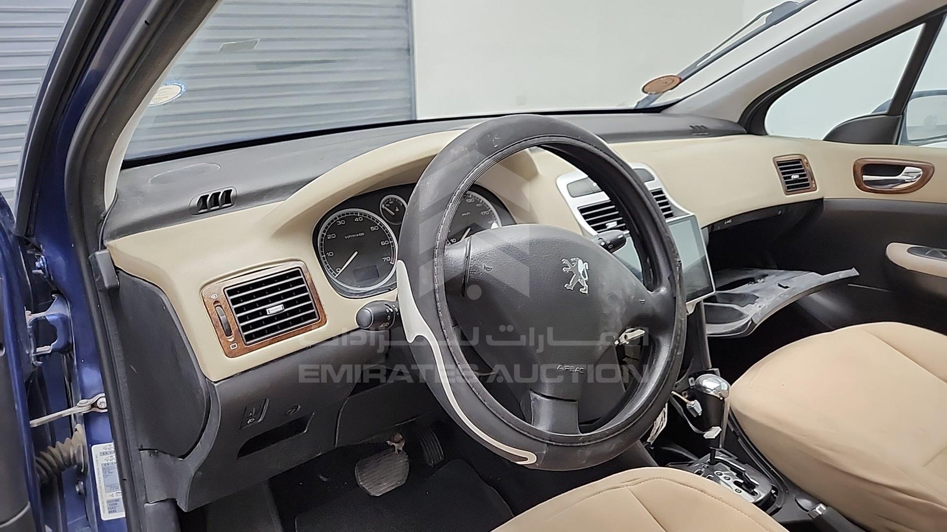 2002 PEUGEOT 307 VIN: VF33CNFUE82350356