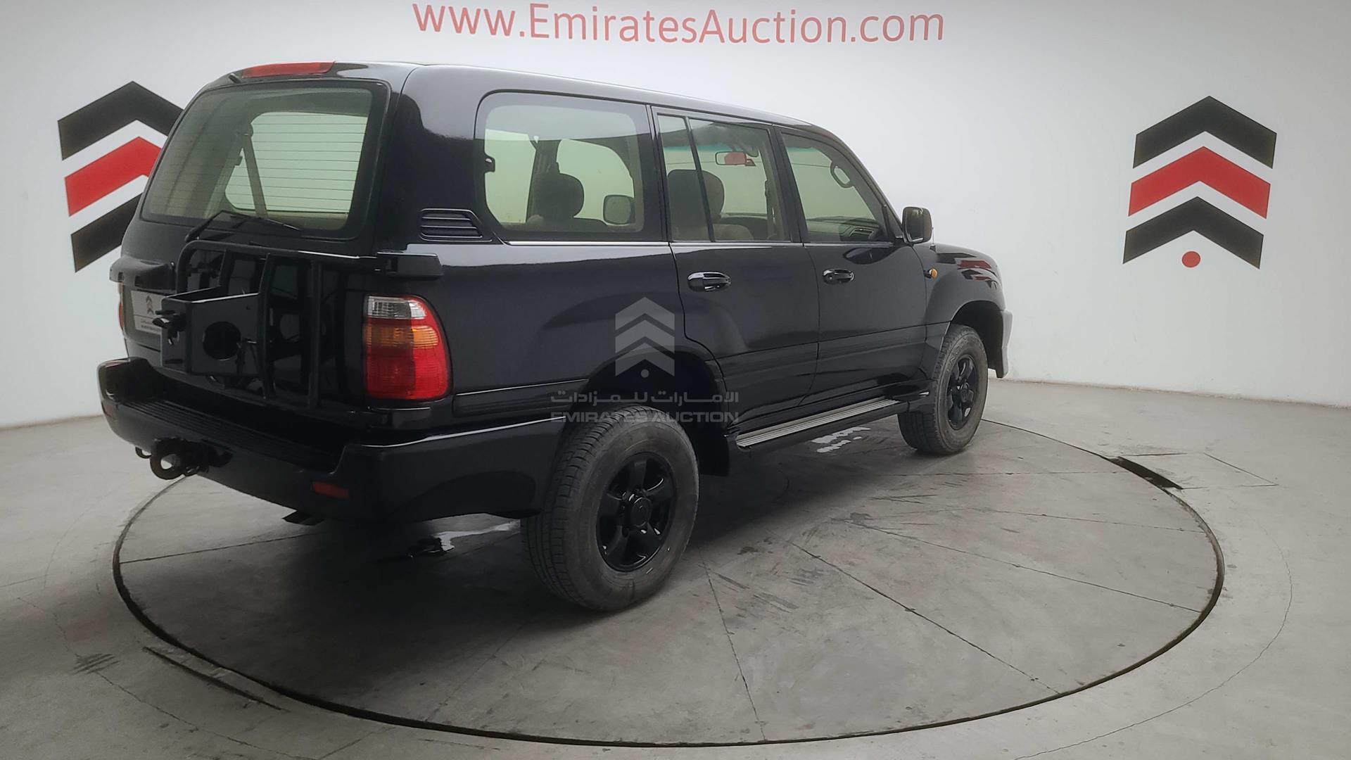 2002 TOYOTA LAND CRUISER VIN: JTEHJ09J725031906