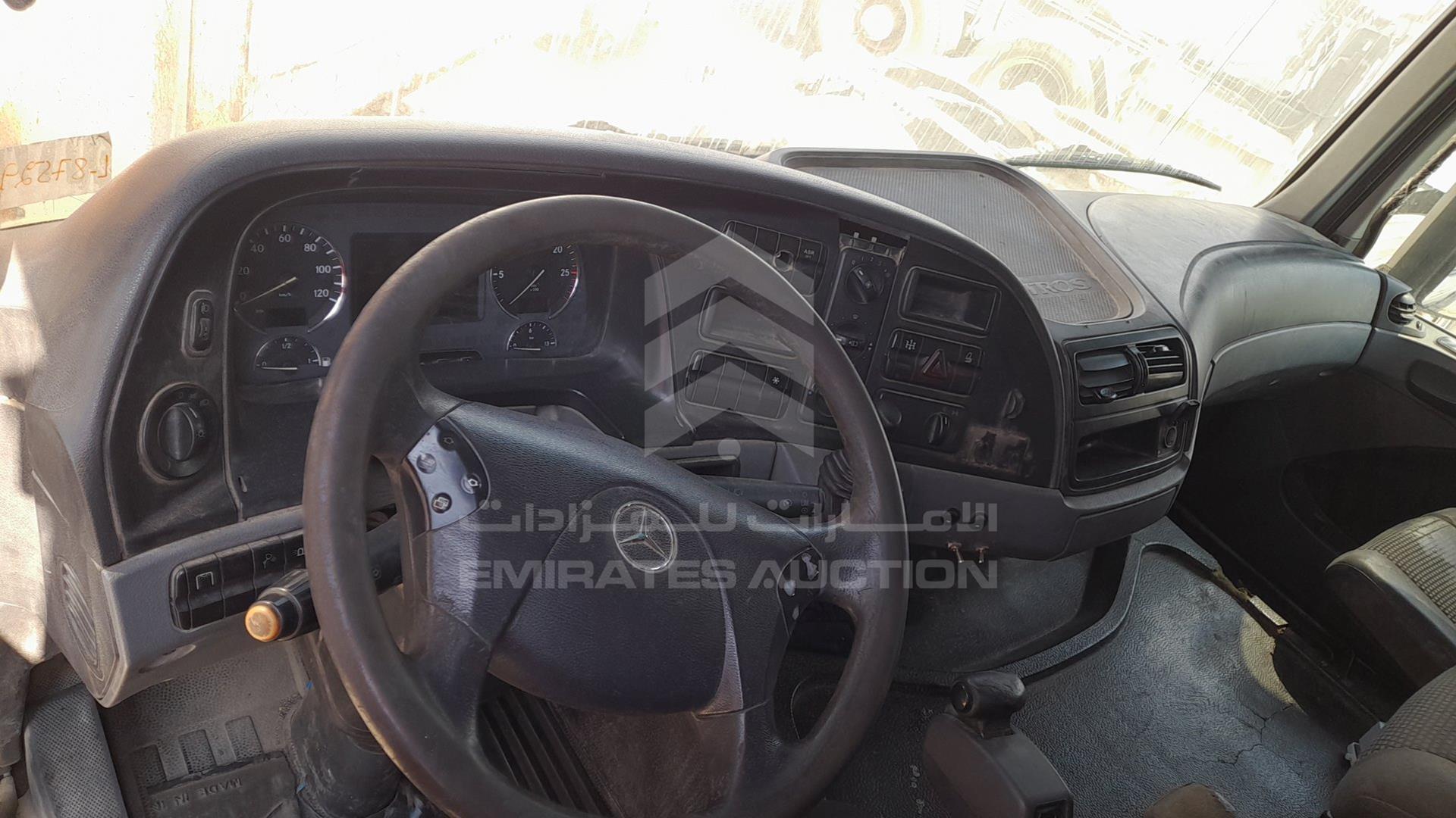 0 MERCEDES ACTROS VIN: WDB9300131L453345