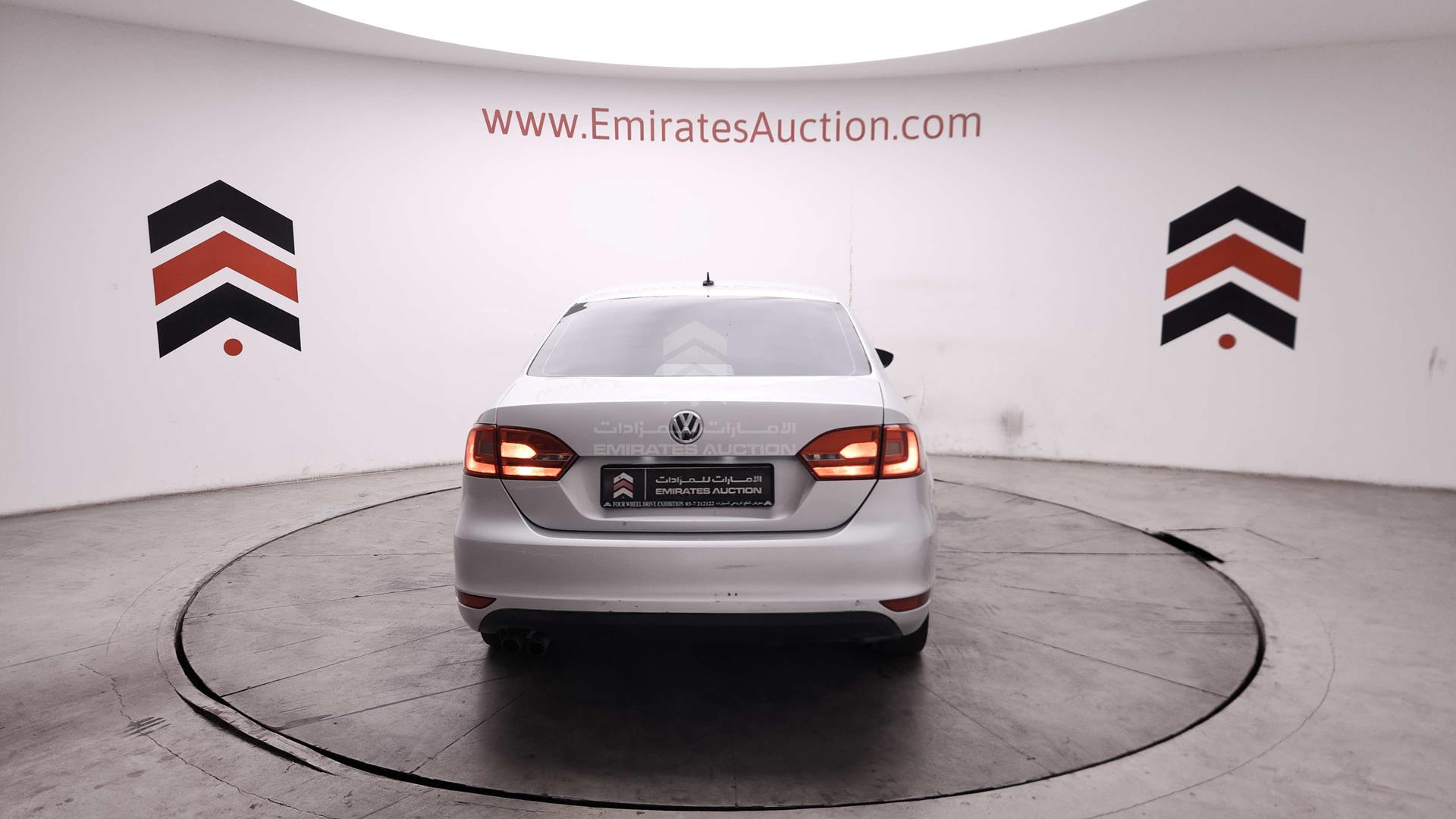 2015 VOLKSWAGEN JETTA VIN: WVWRV1AJXFM200925