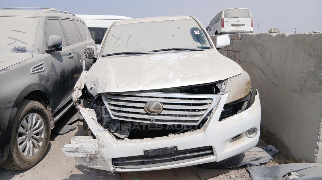 2009 Lexus LX 570 — Full Front View — Photo 1