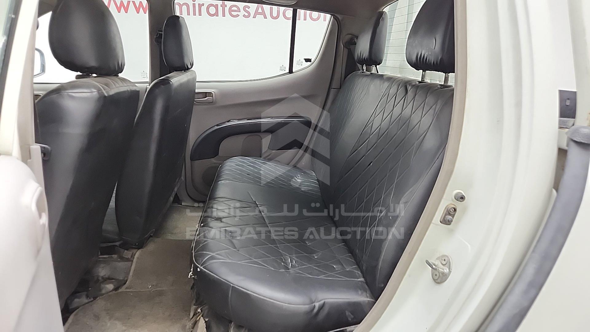 2013 MITSUBISHI L 200 VIN: MMBJNKA50DD007070
