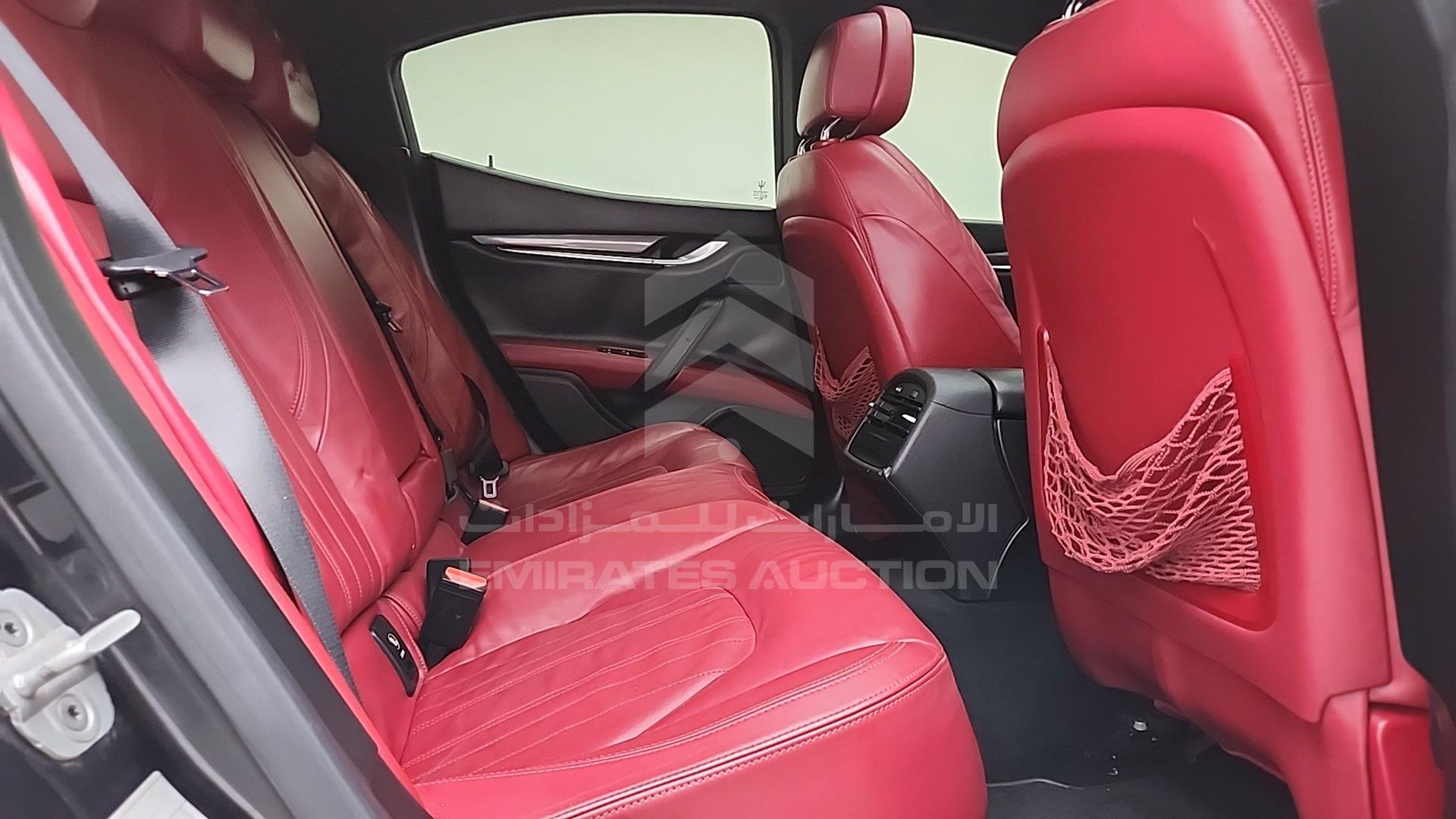 2014 MASERATI GHIBLI VIN: ZAMSS57F1E1113320