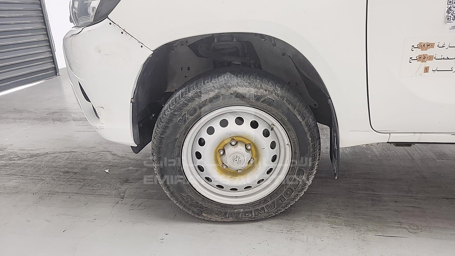 2019 TOYOTA HILUX VIN: MR0DX9CD3K2521237