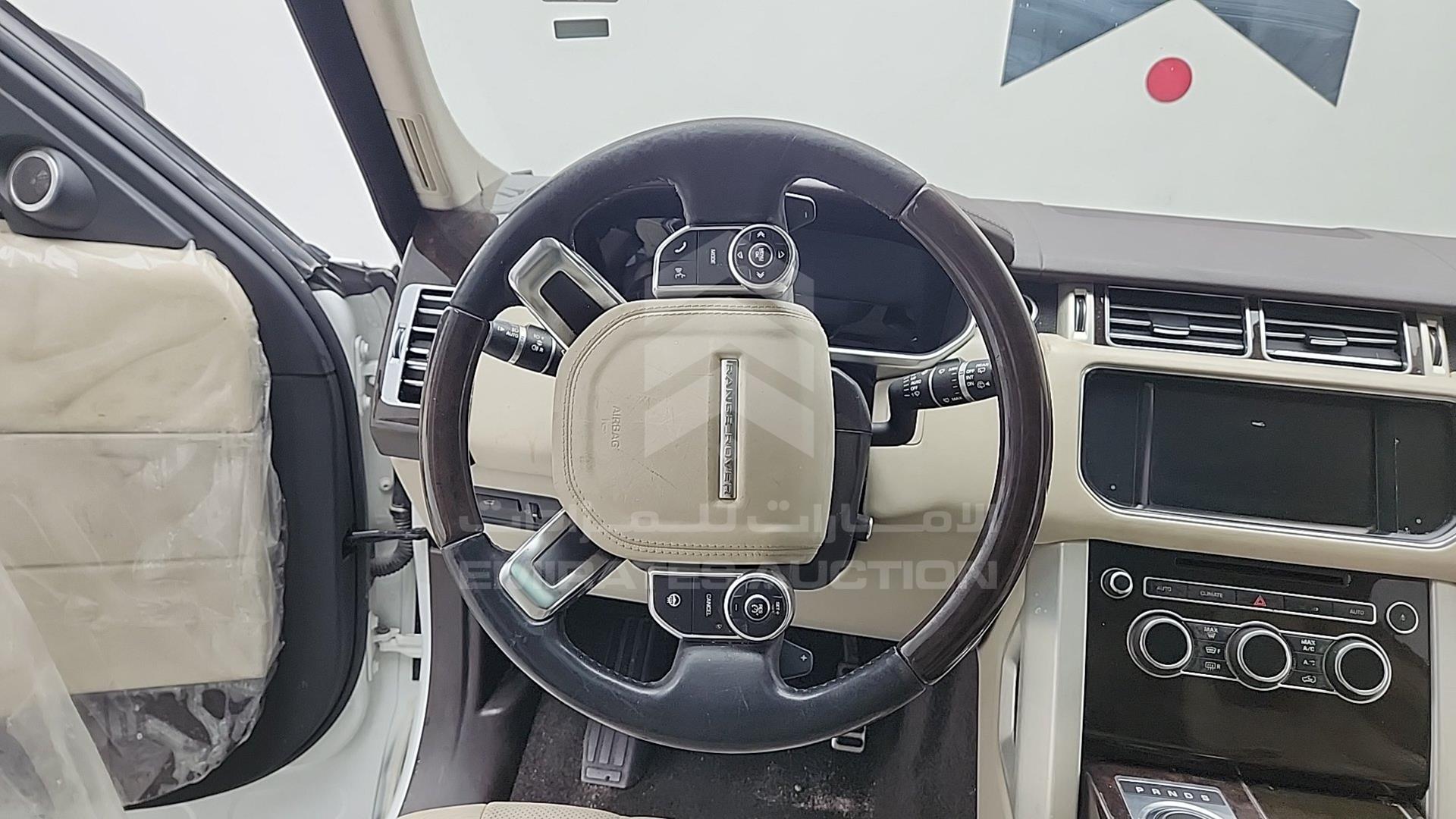 2013 RANGE ROVER VOGUE VIN: SALGA2EF8DA113790