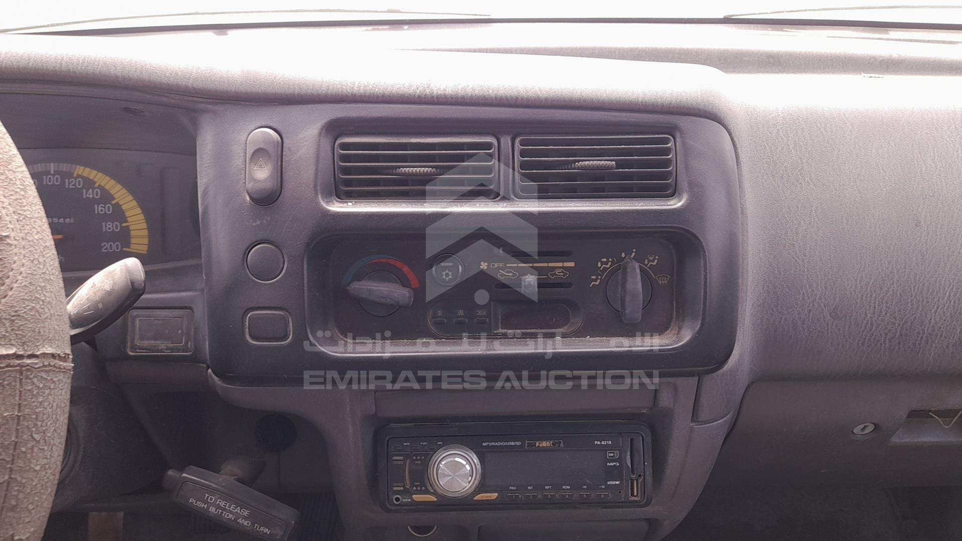 2003 MITSUBISHI L 200 VIN: MMBJNK6503D024922
