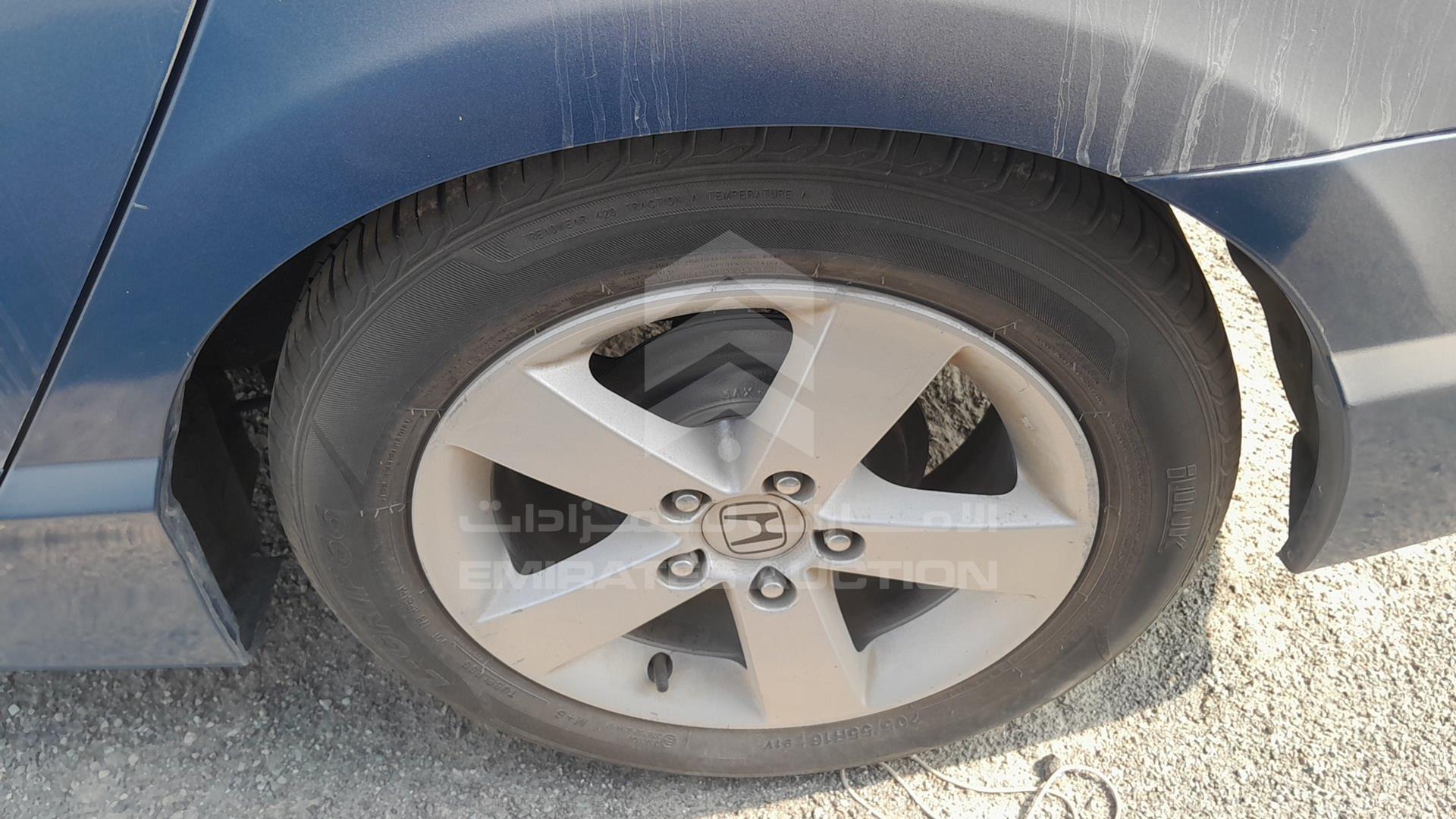 2008 HONDA CIVIC VIN: JHMFD16398S415225