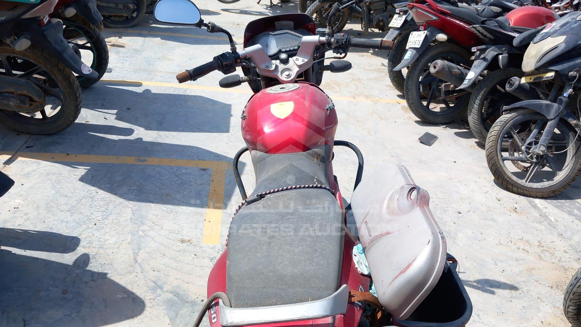 2011 BAJAJ 150 CC VIN: MD2DHDHZZUCC83317