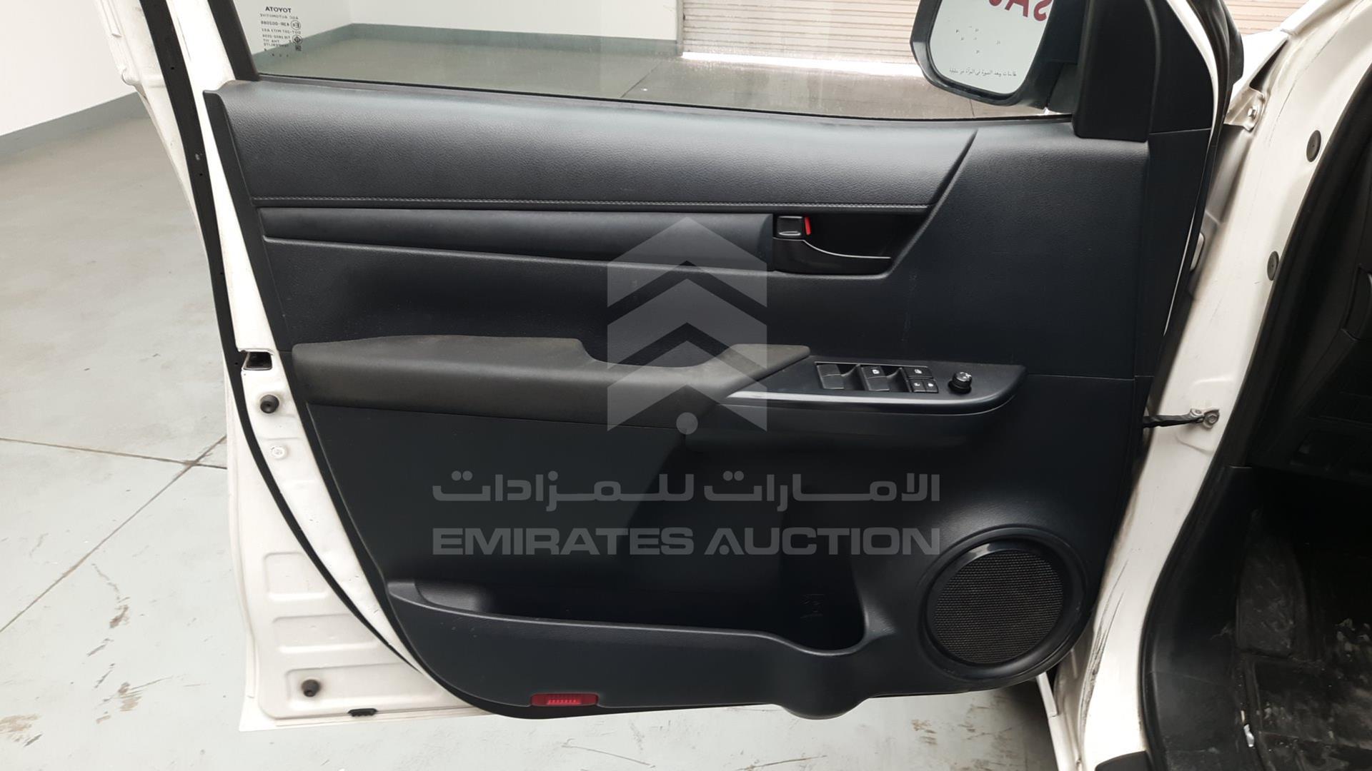 2019 TOYOTA HILUX VIN: MR0JX9CD1K4085172