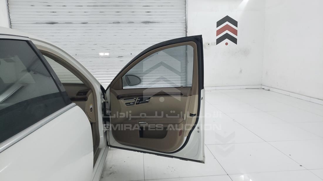 2008 Mercedes S 350 — Front Right Door — Photo 22