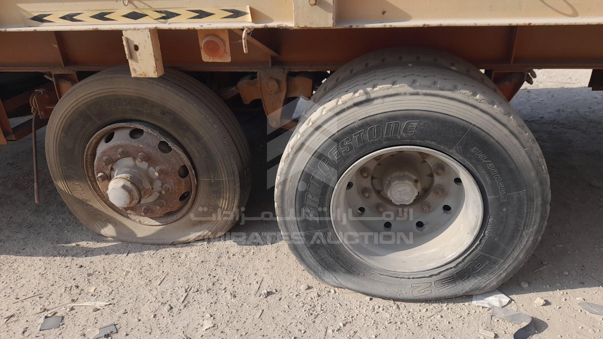 1993 VOLVO F12 VIN: YV2H5A8A3PB108124