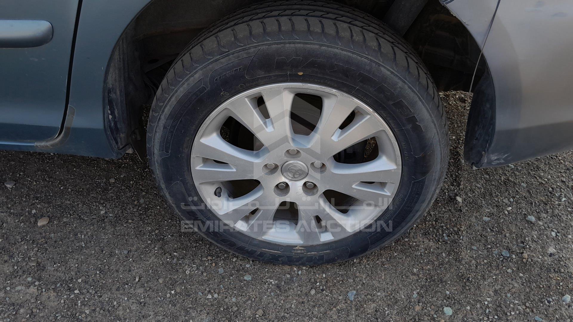 2010 TOYOTA SIENNA VIN: 5TDYK4CC9AS302282