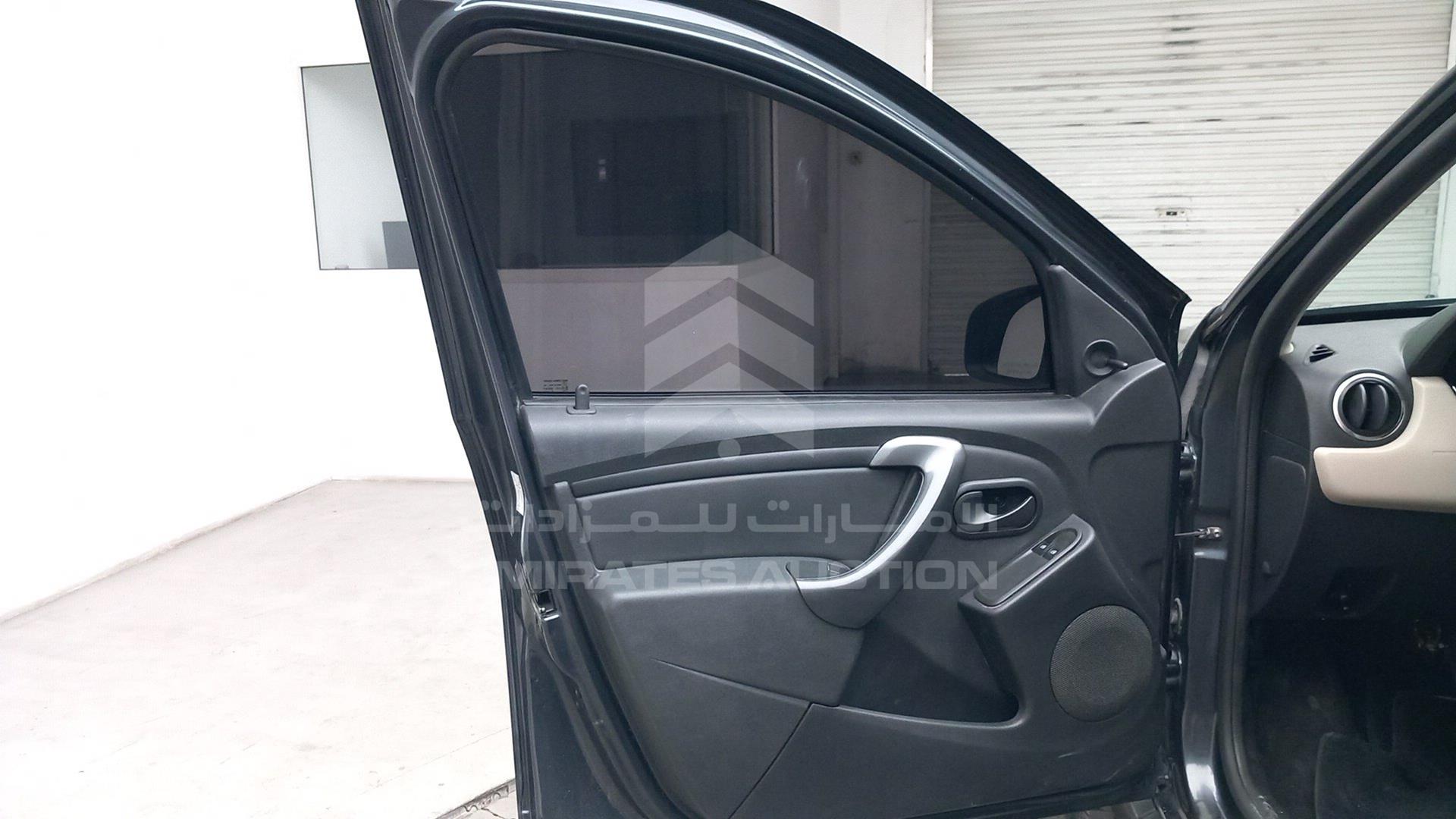 2017 RENAULT DUSTER VIN: VF1HSRCH5HA515793