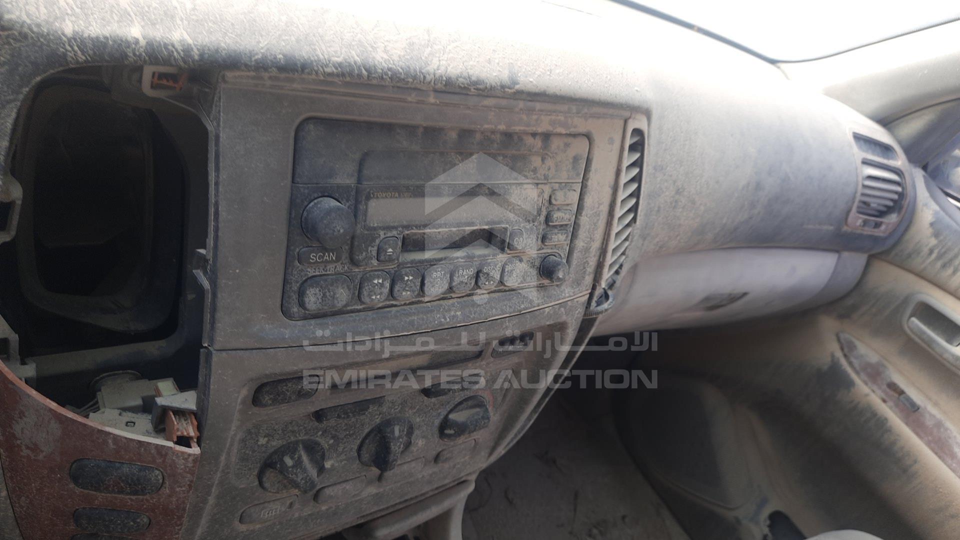 2004 TOYOTA LAND CRUISER VIN: JTECB09J943013719