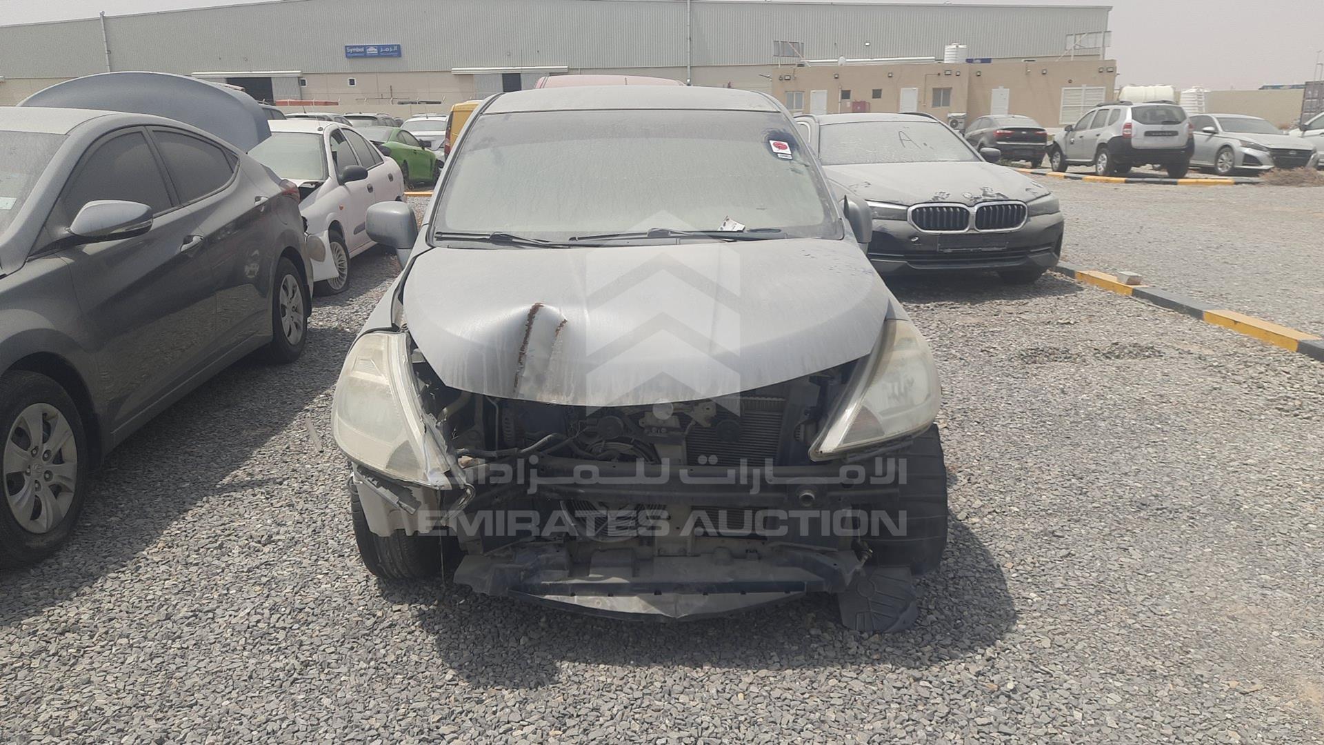 2011 NISSAN TIIDA VIN: 3N1BC1A76BL388023