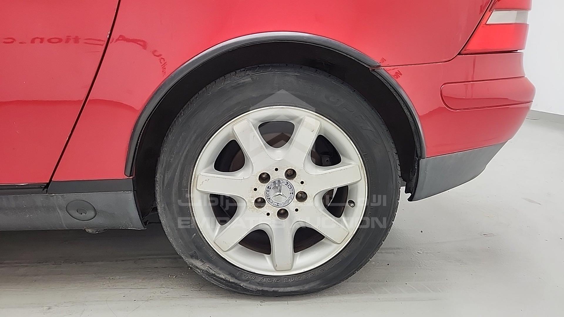 2000 MERCEDES SLK230 VIN: WDB1704471F115333
