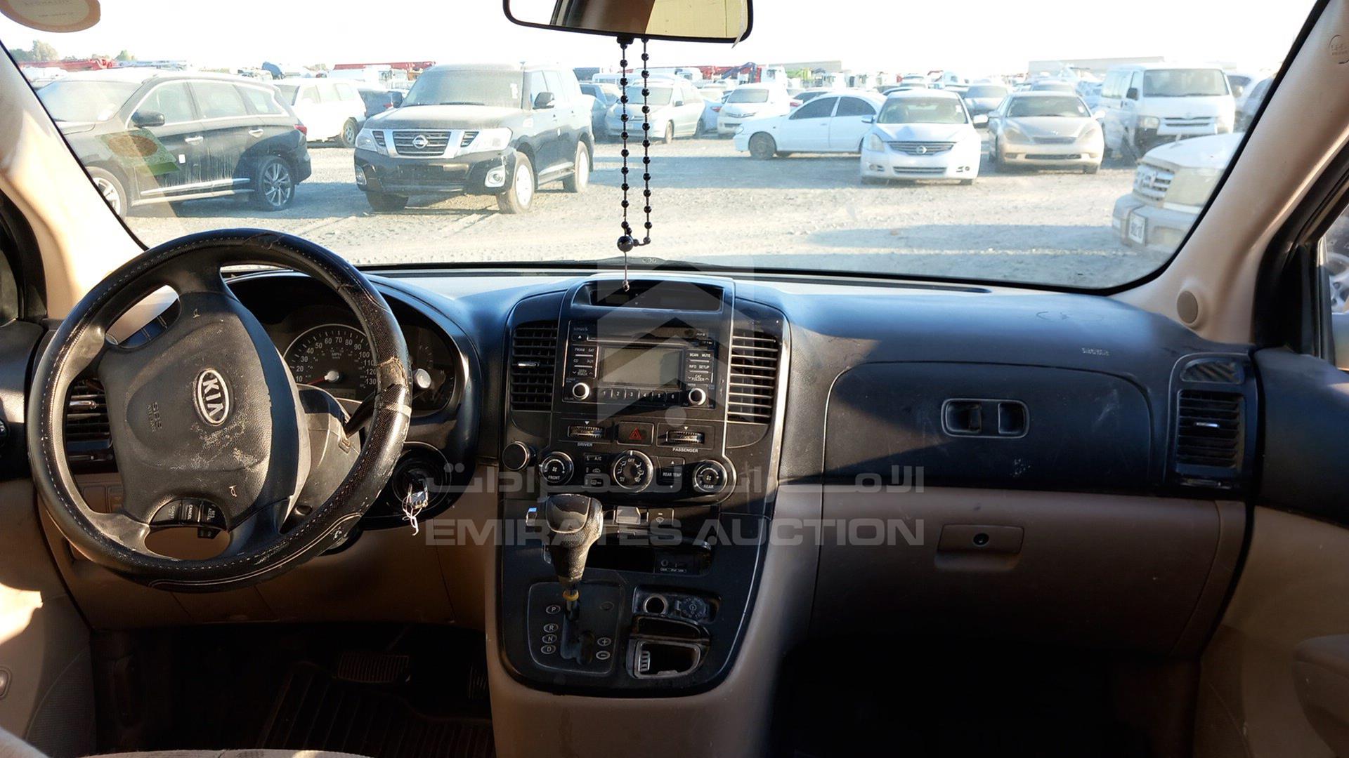 2009 KIA SEDONA VIN: KNDMB133396279378